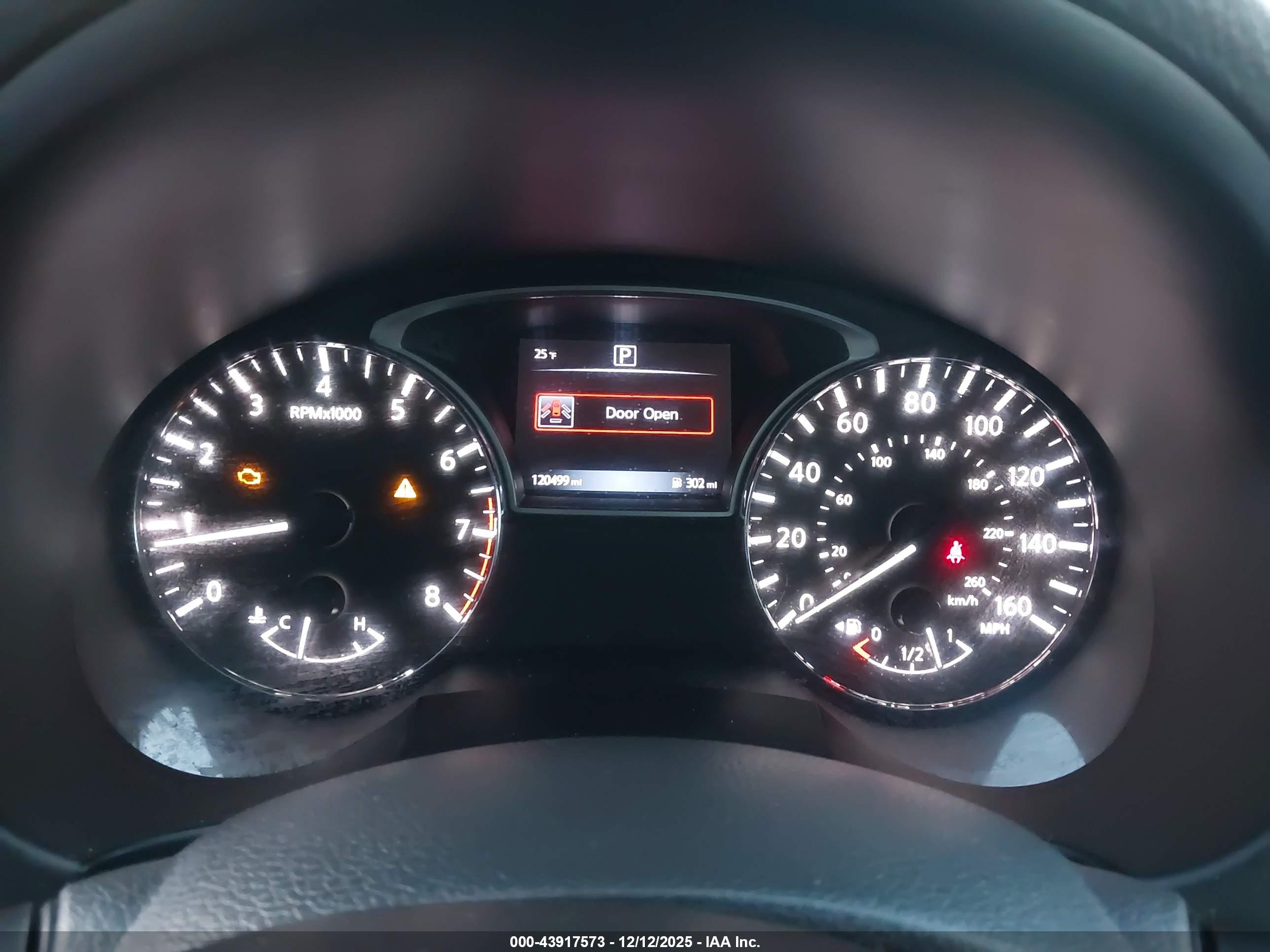 NISSAN ALTIMA image 7