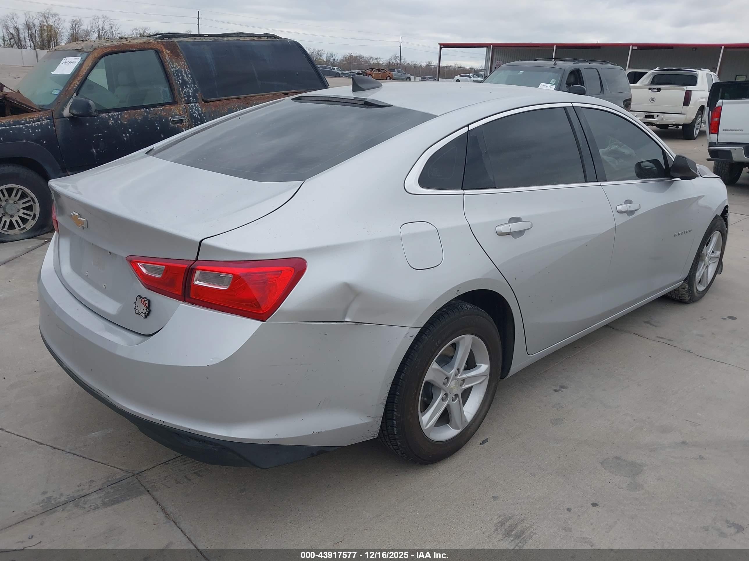 CHEVROLET MALIBU image 4