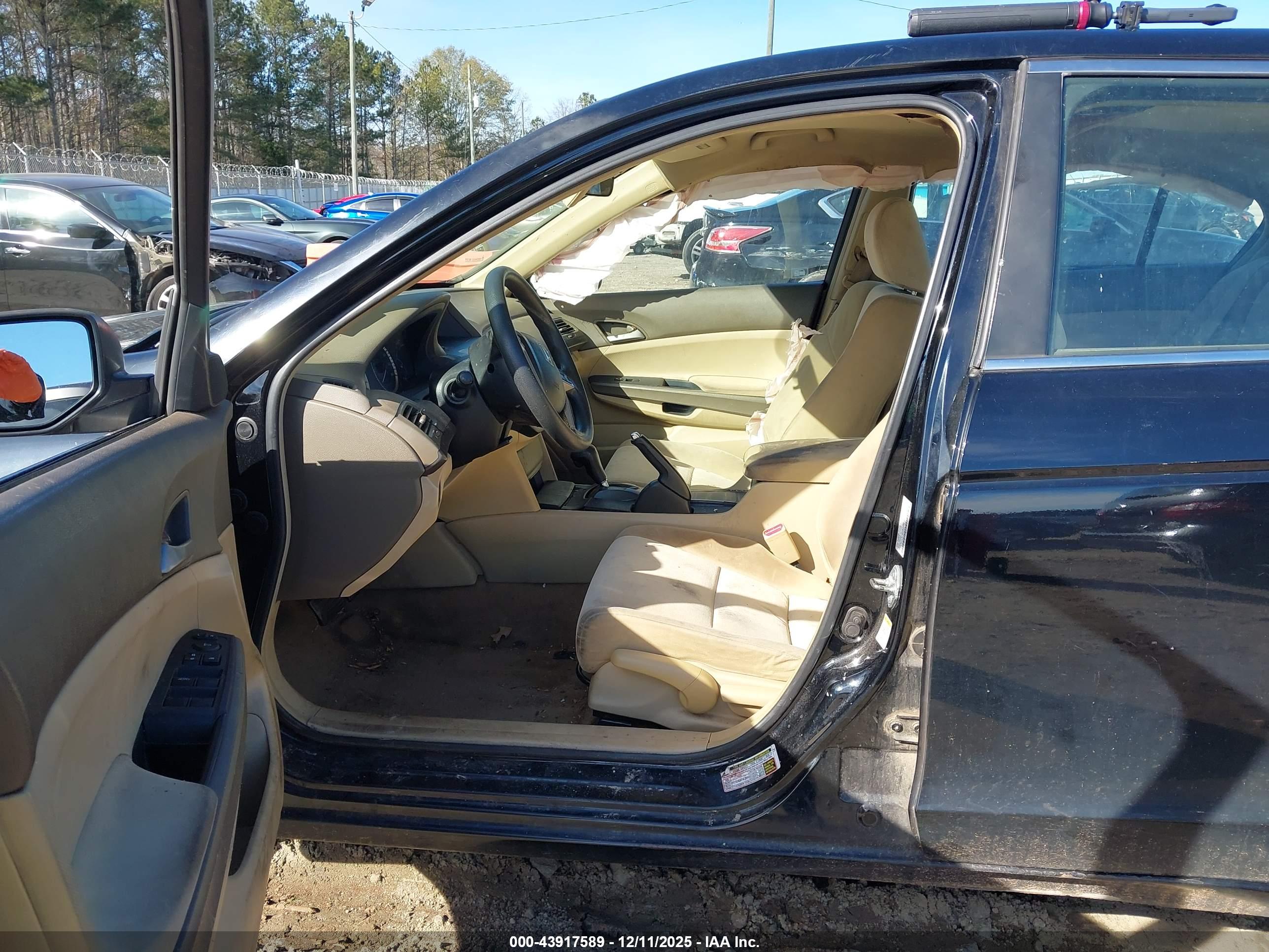 HONDA ACCORD image 5