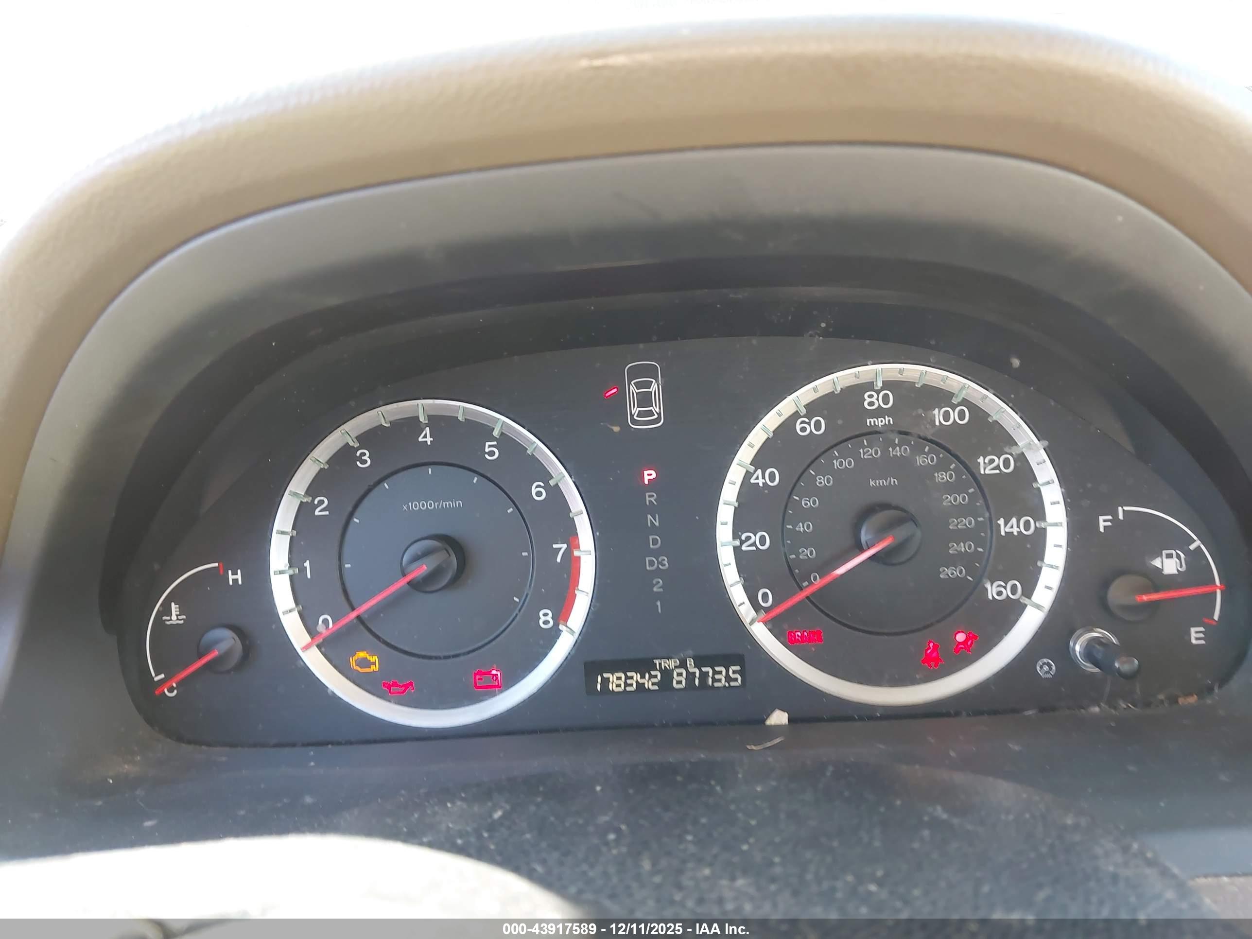HONDA ACCORD image 7