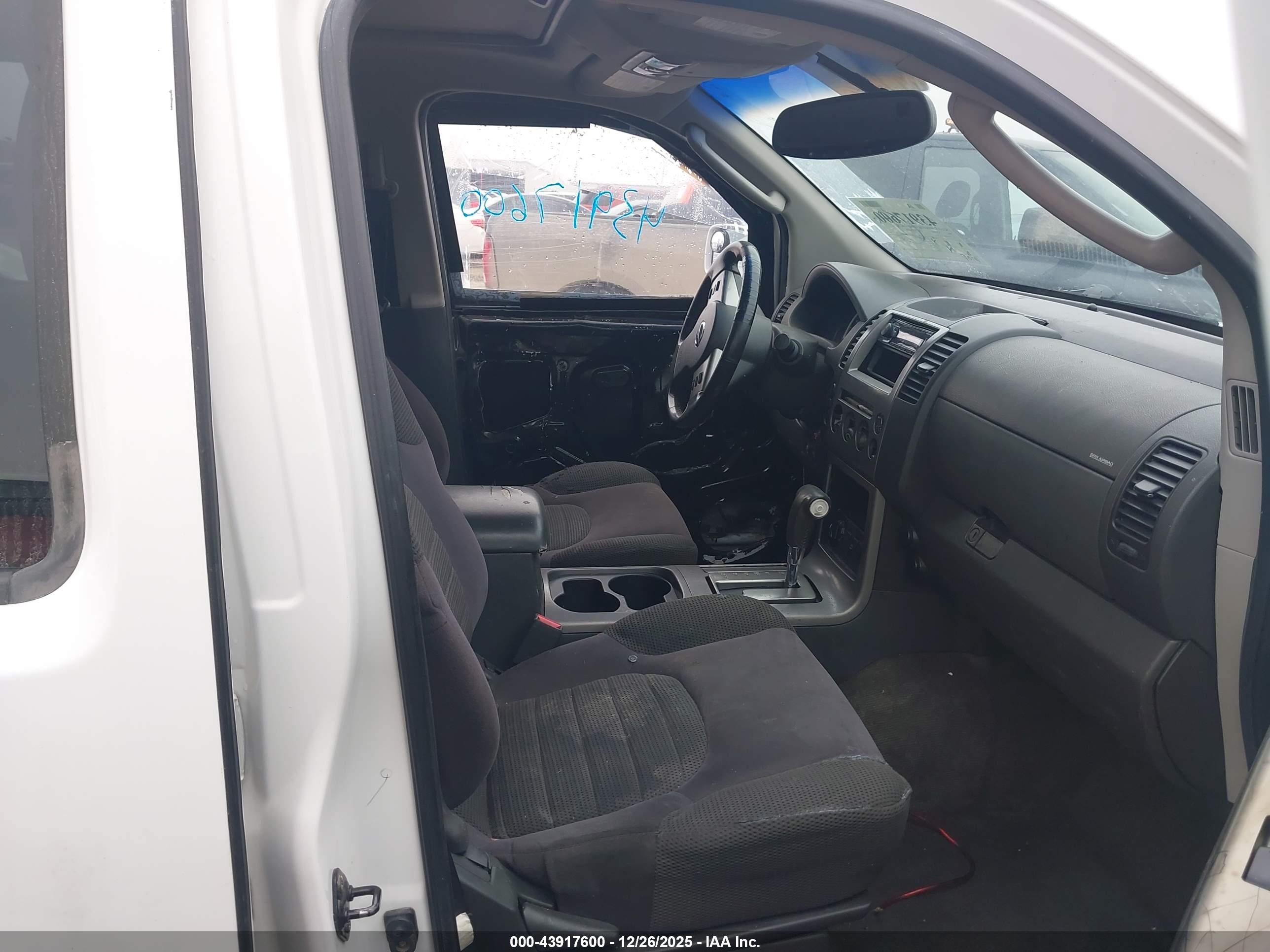 NISSAN PATHFINDER image 5