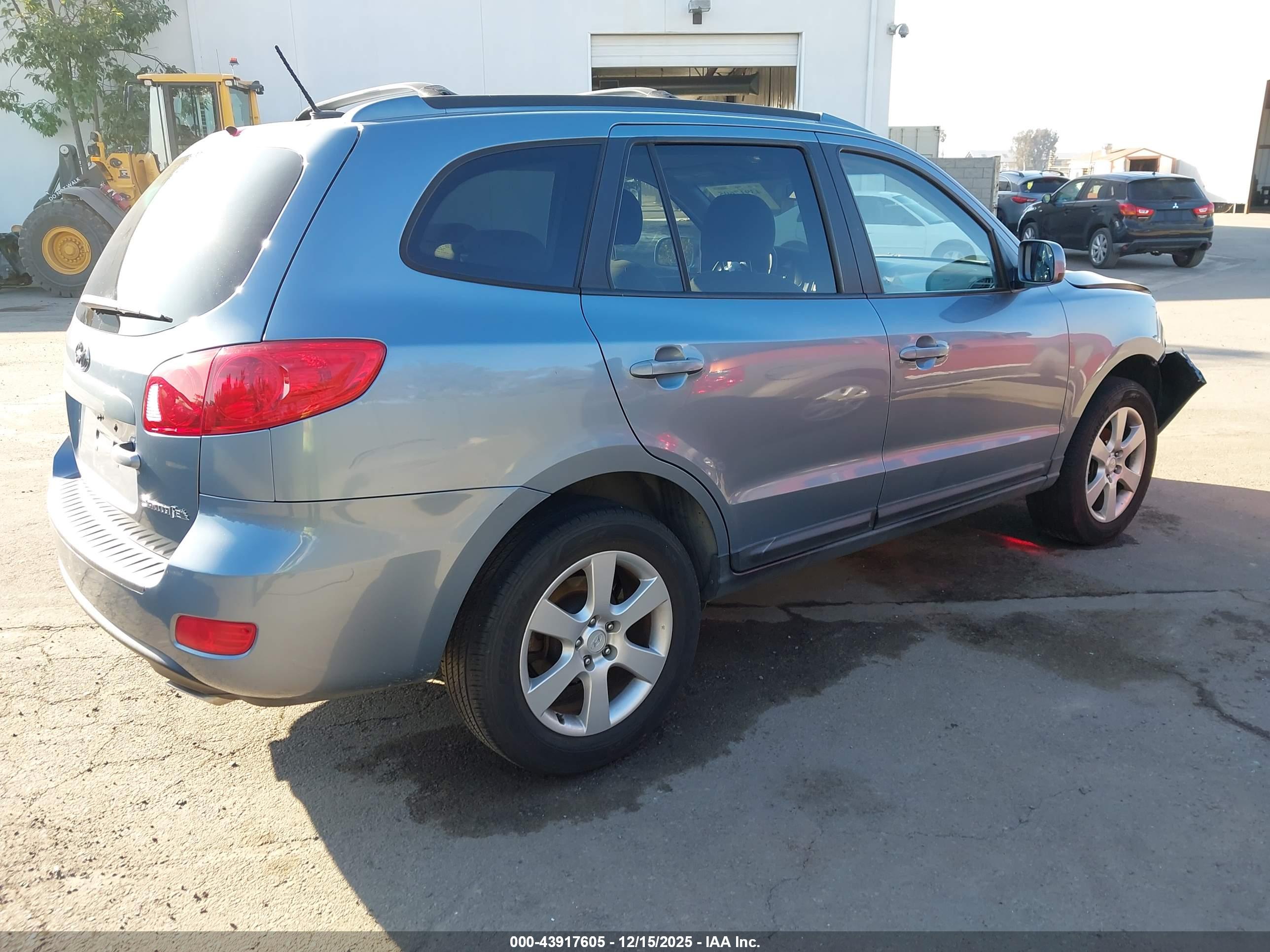 HYUNDAI SANTA image 4