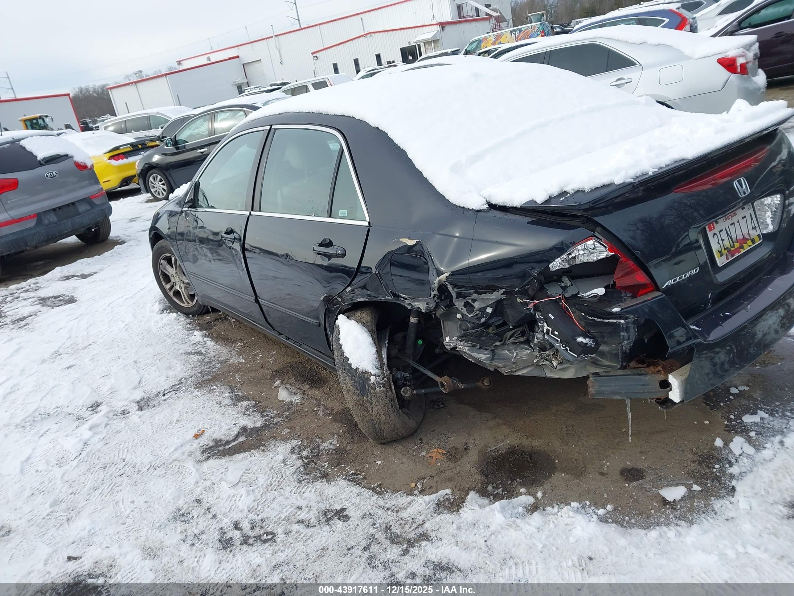 HONDA ACCORD image 3
