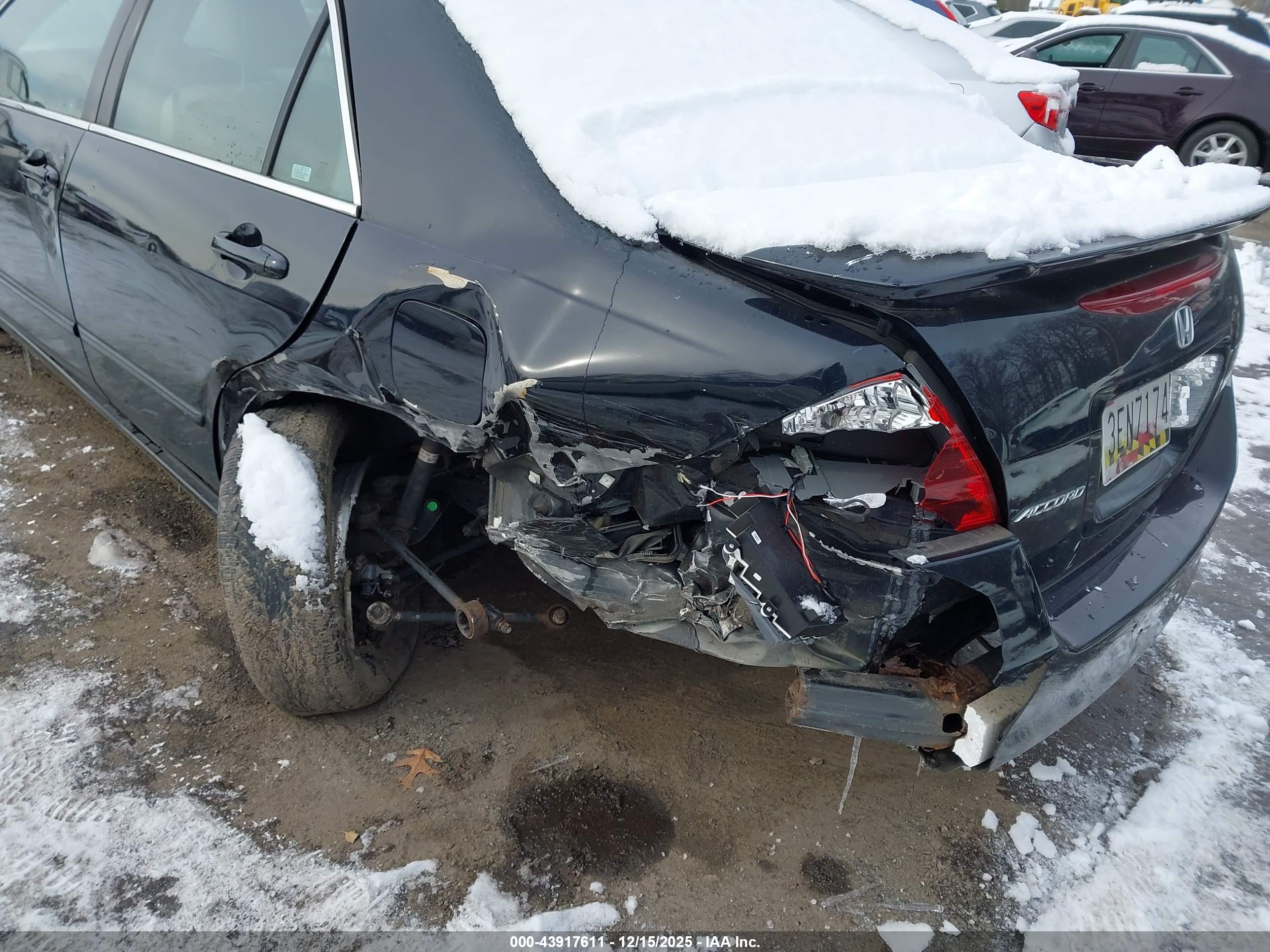 HONDA ACCORD image 6