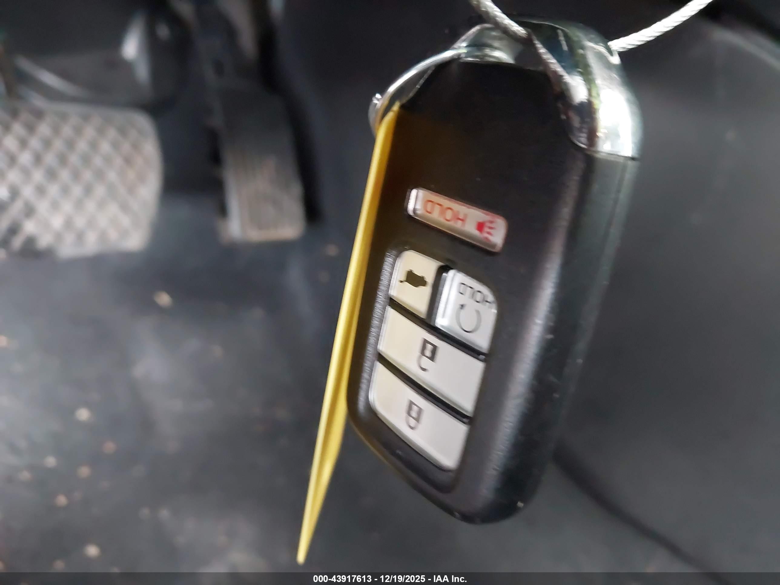 HONDA CR-V image 11