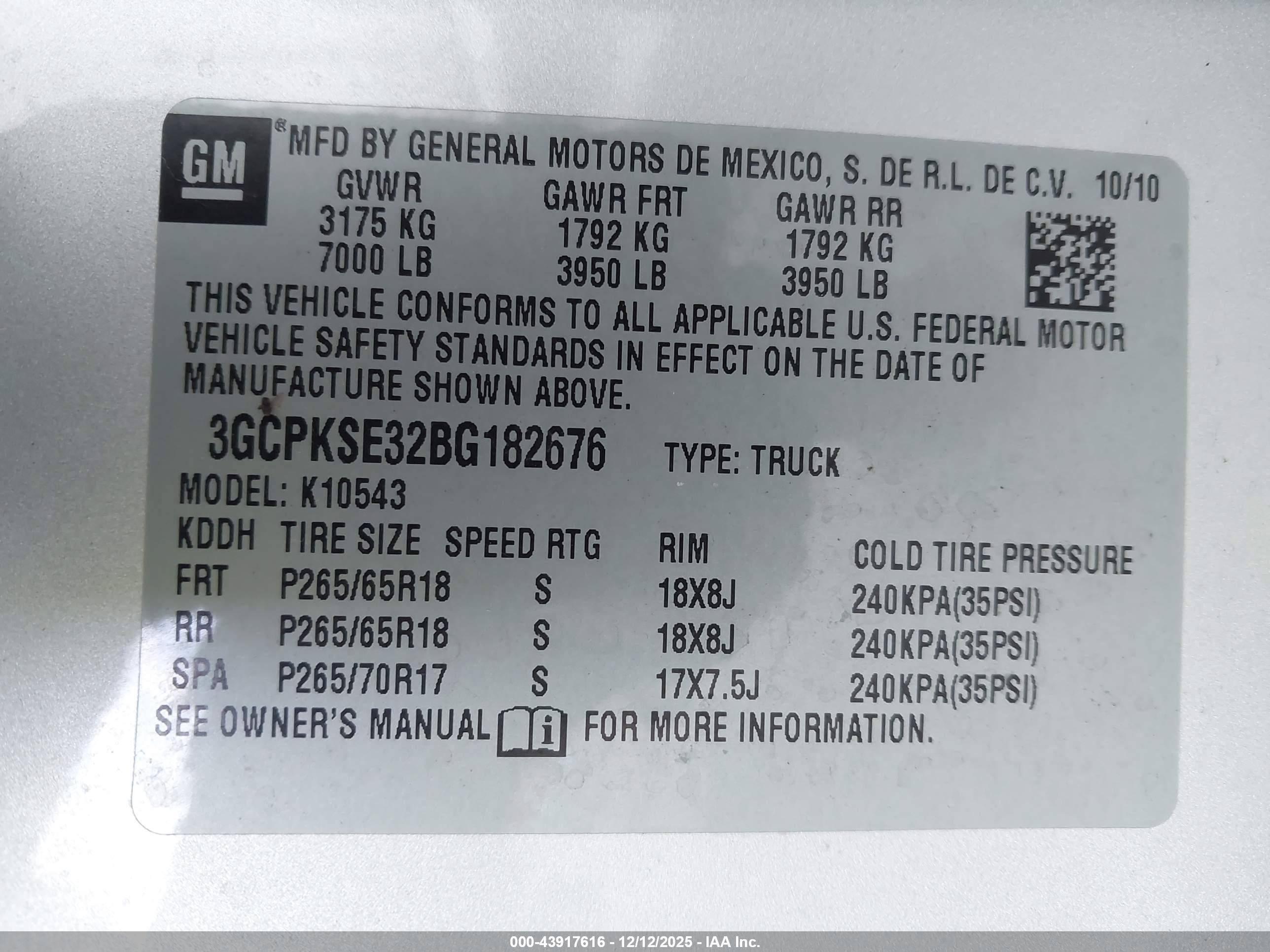 CHEVROLET SILVERADO image 9