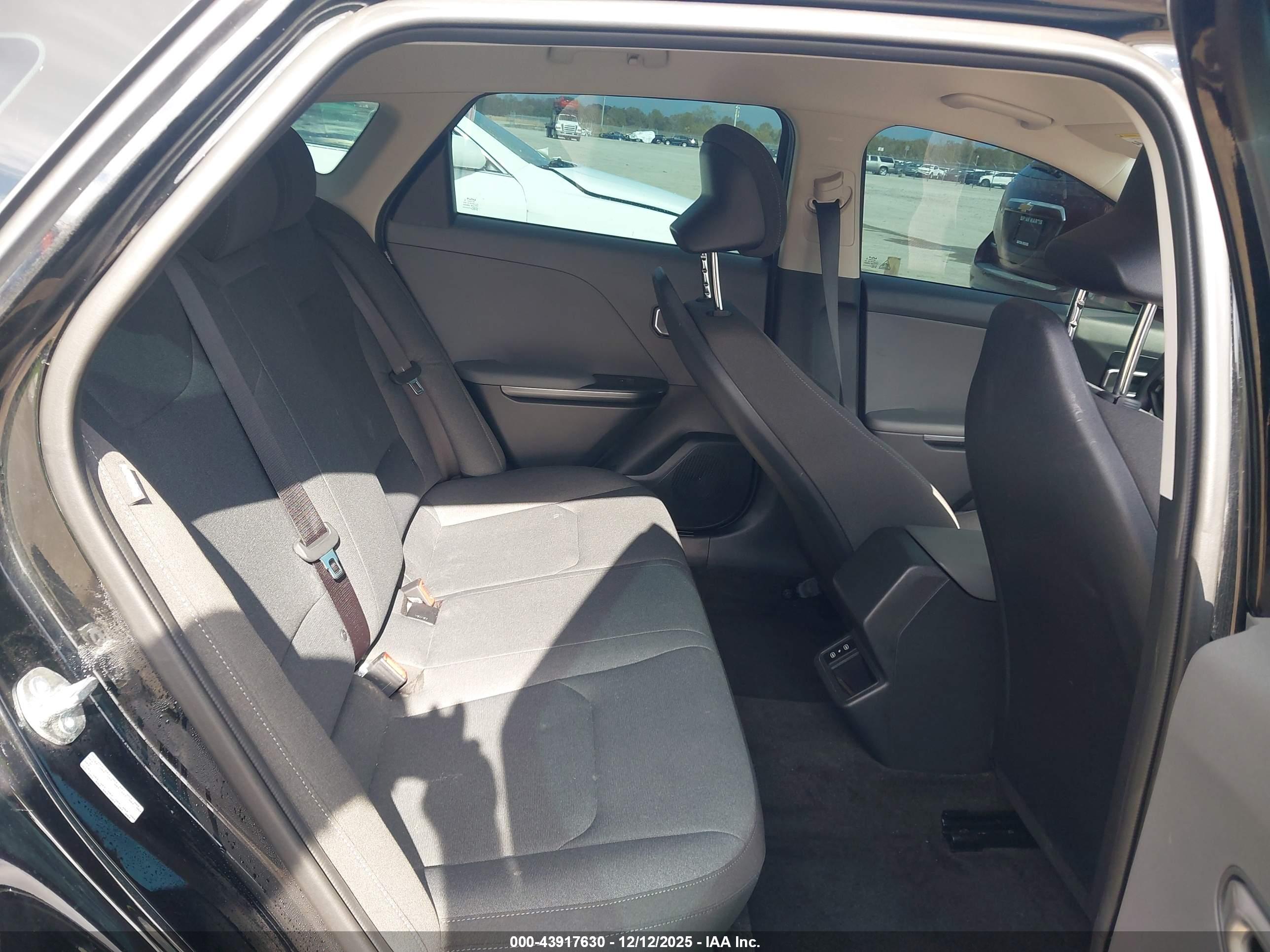 KIA K4 image 8