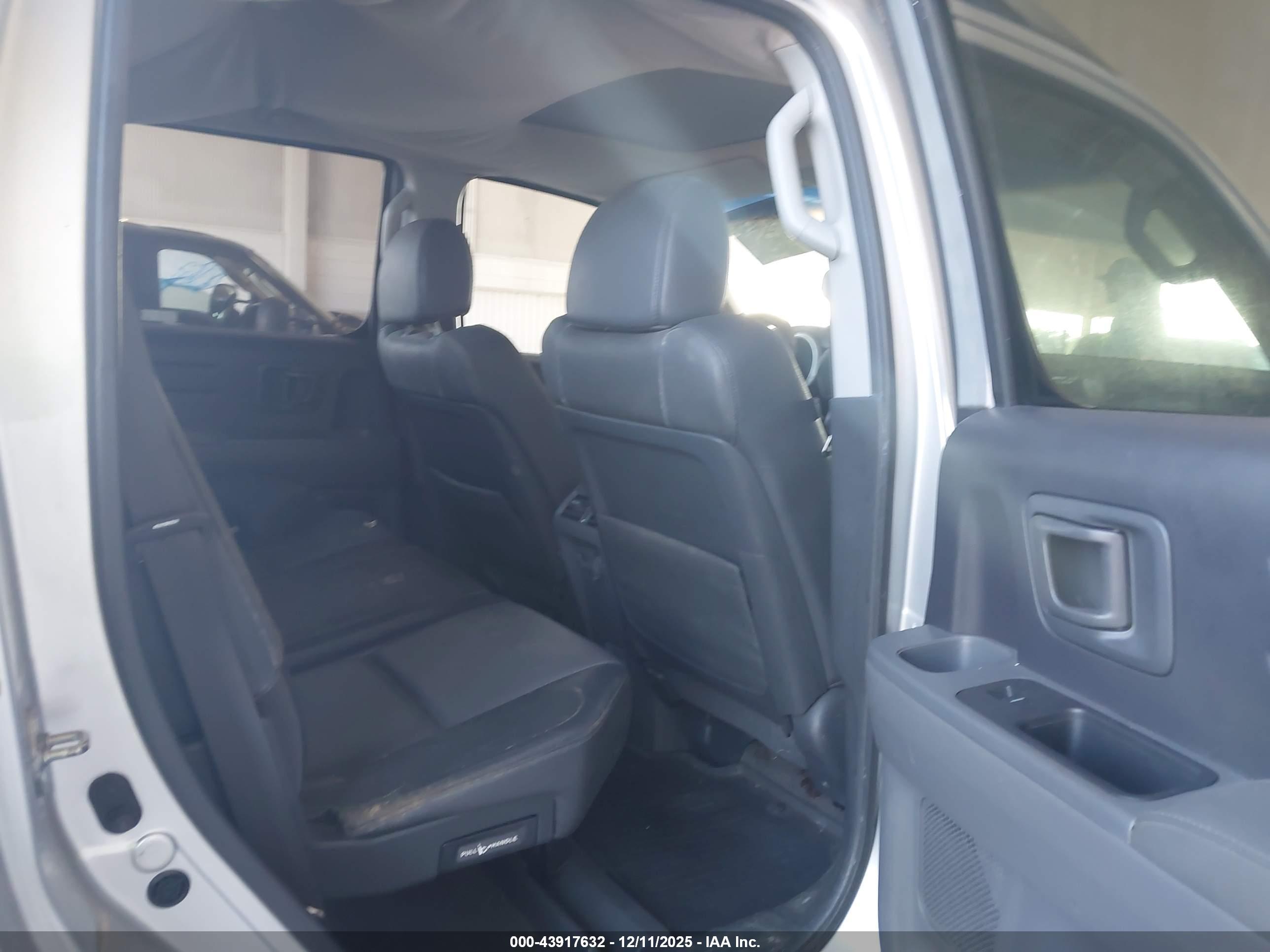 HONDA RIDGELINE image 8