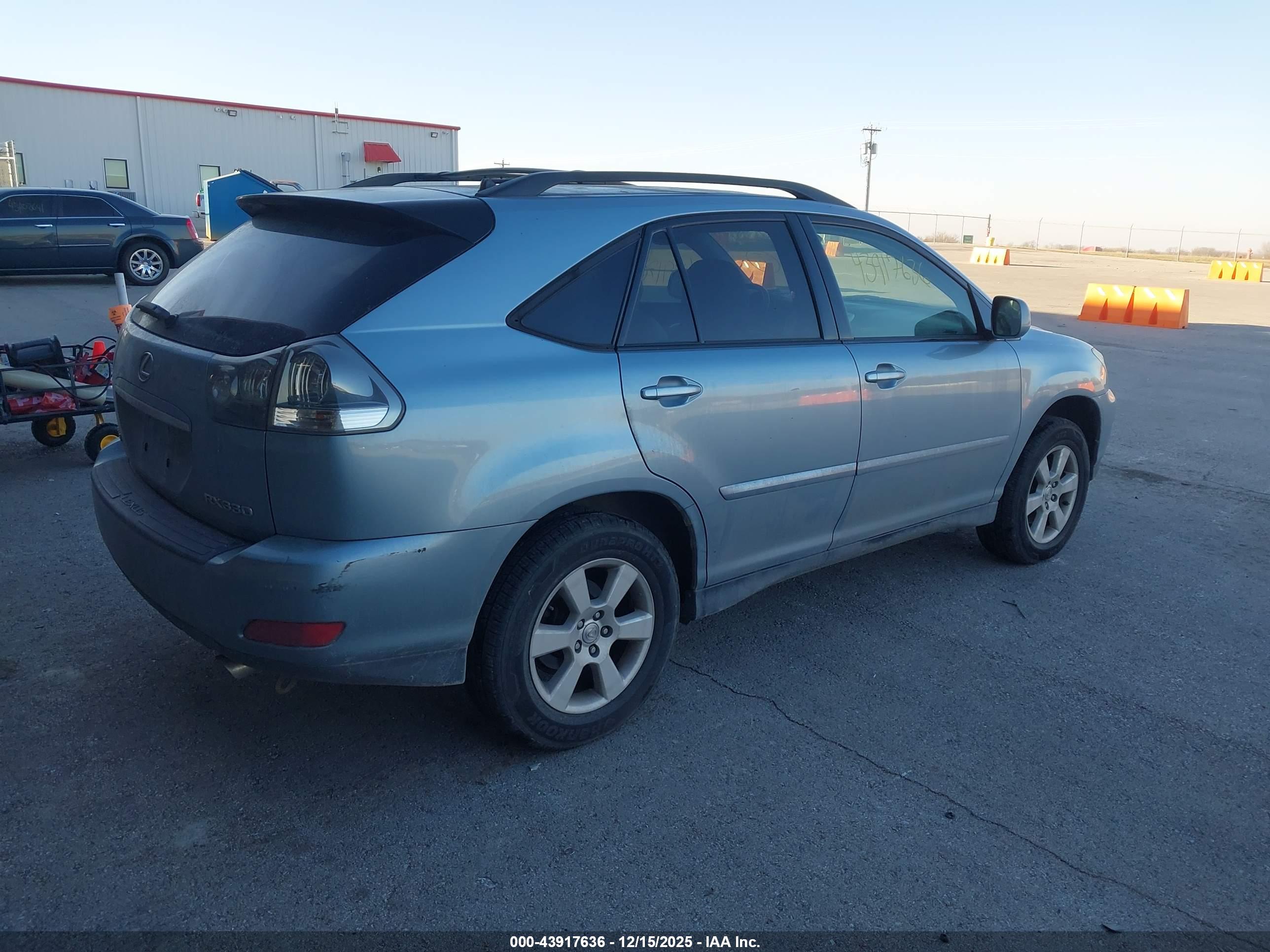 LEXUS RX image 4