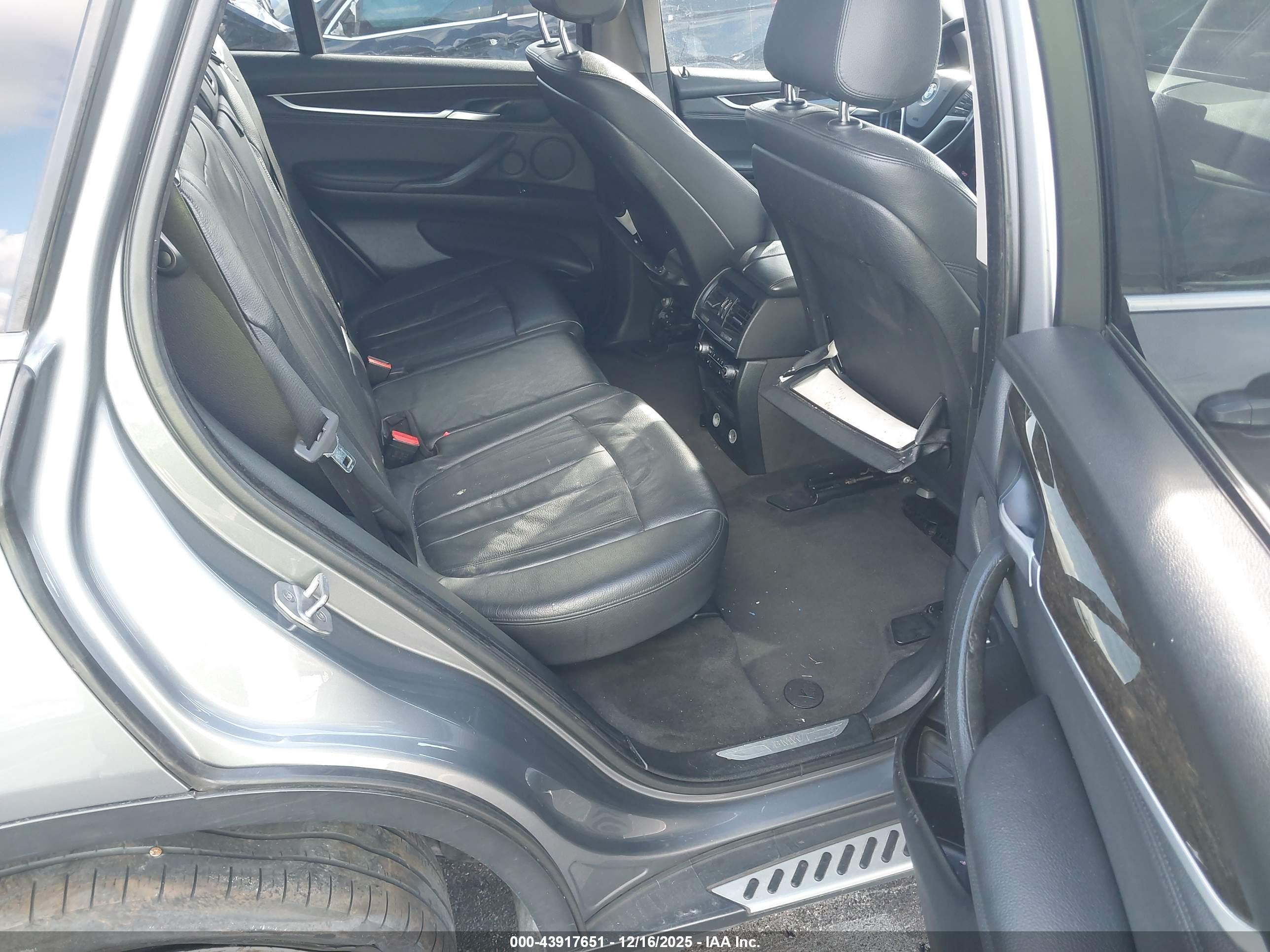 BMW X5 image 8