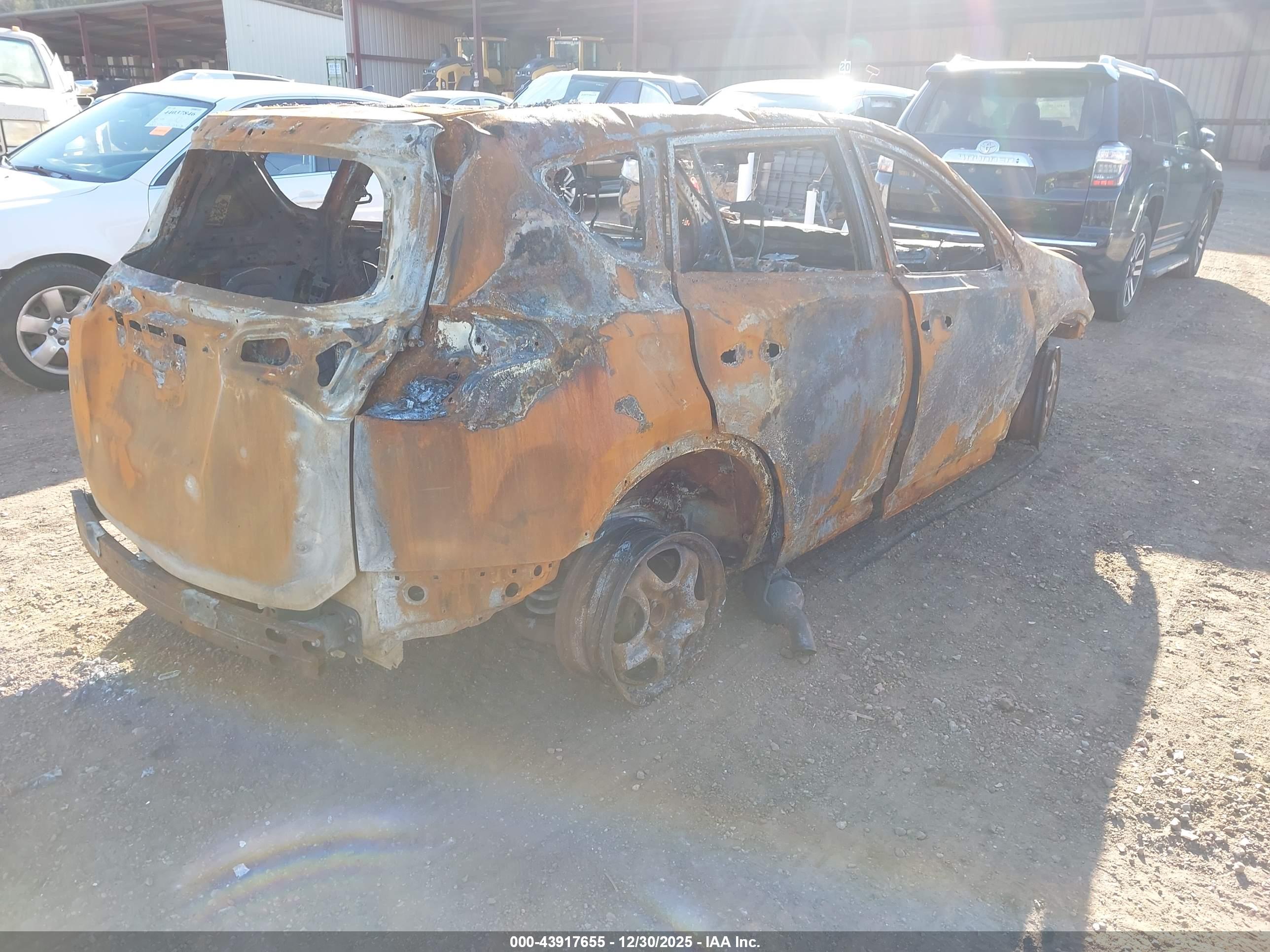 TOYOTA RAV4 image 4