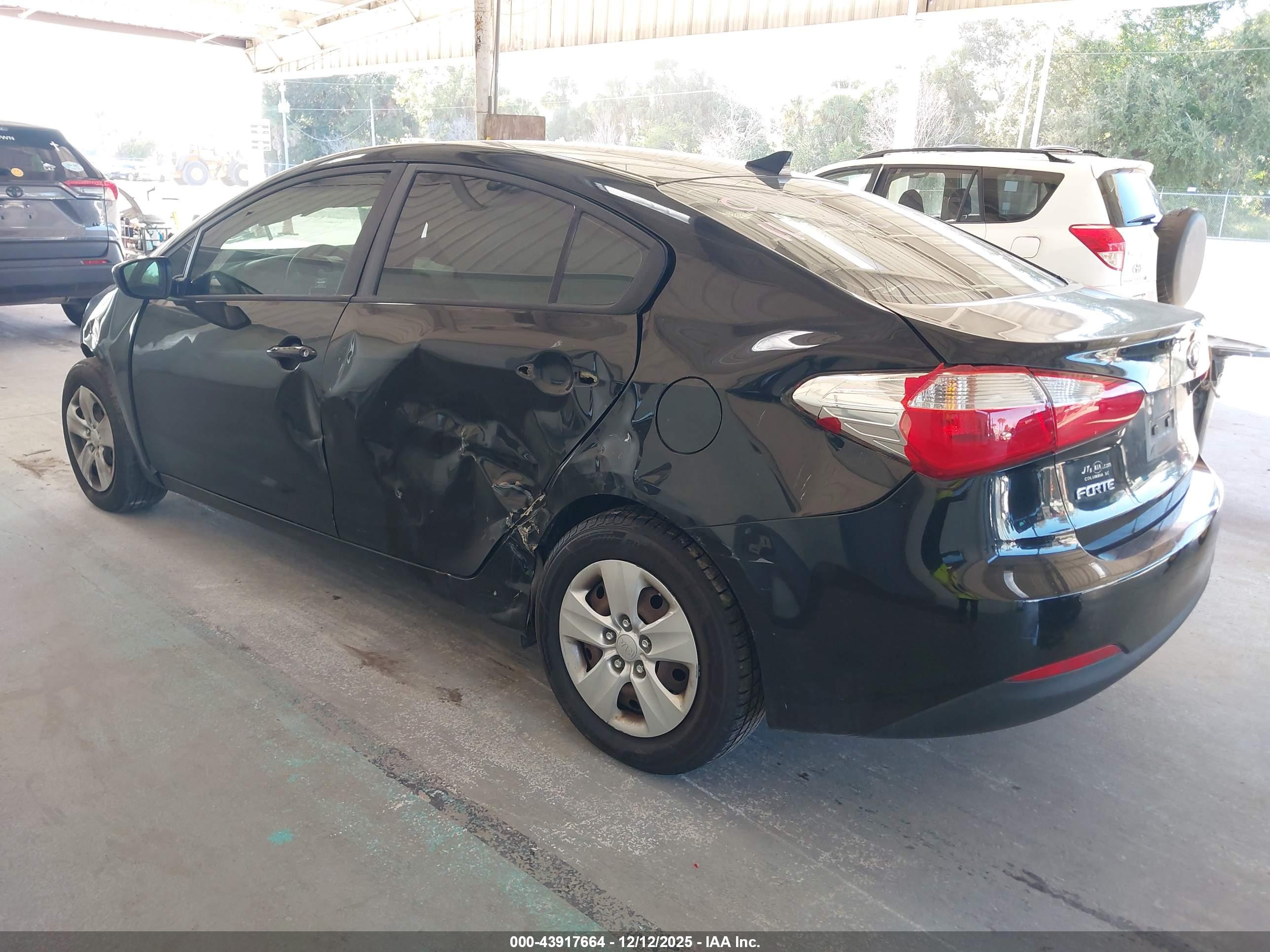 KIA FORTE image 3