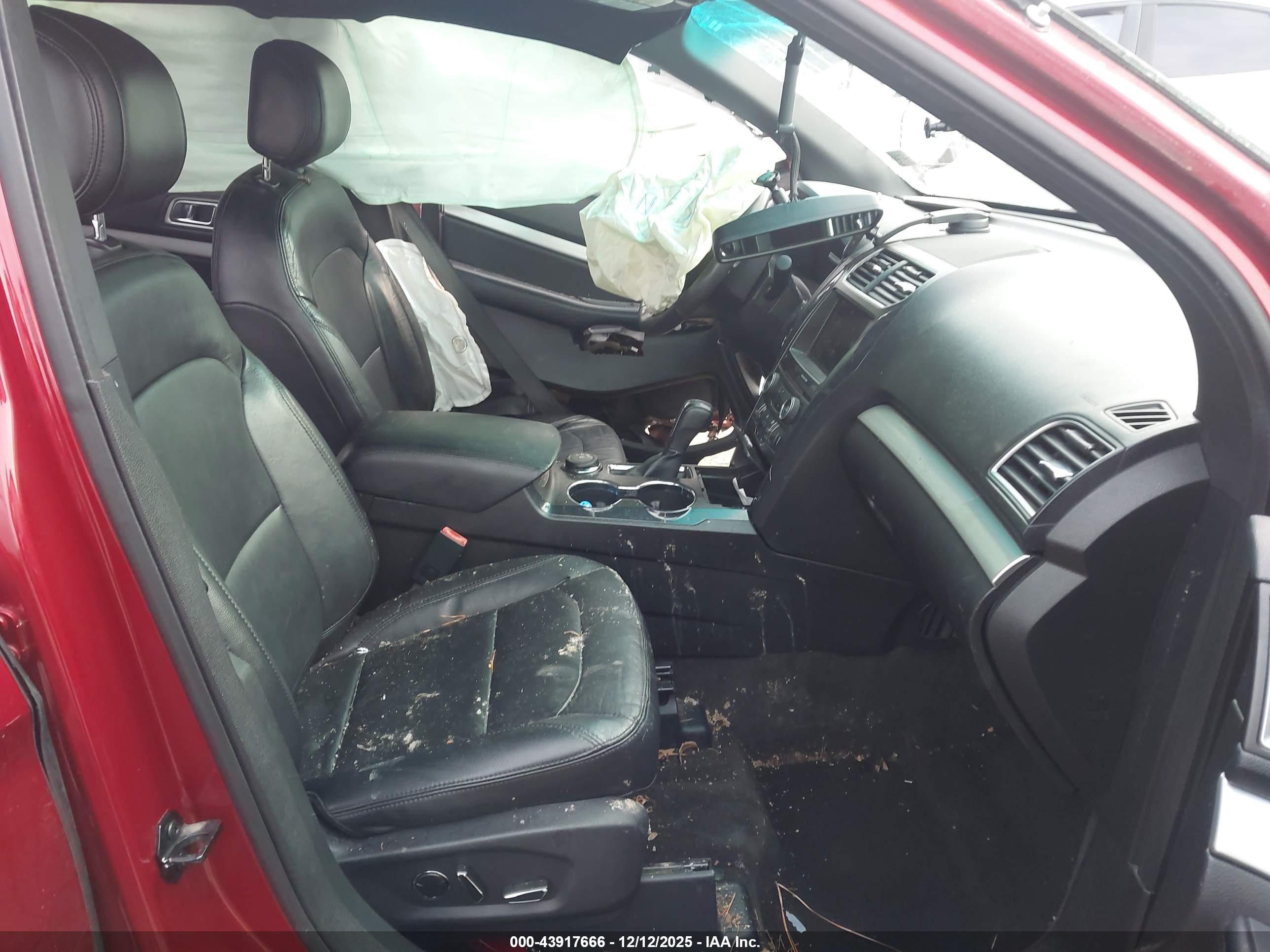 FORD EXPLORER image 5