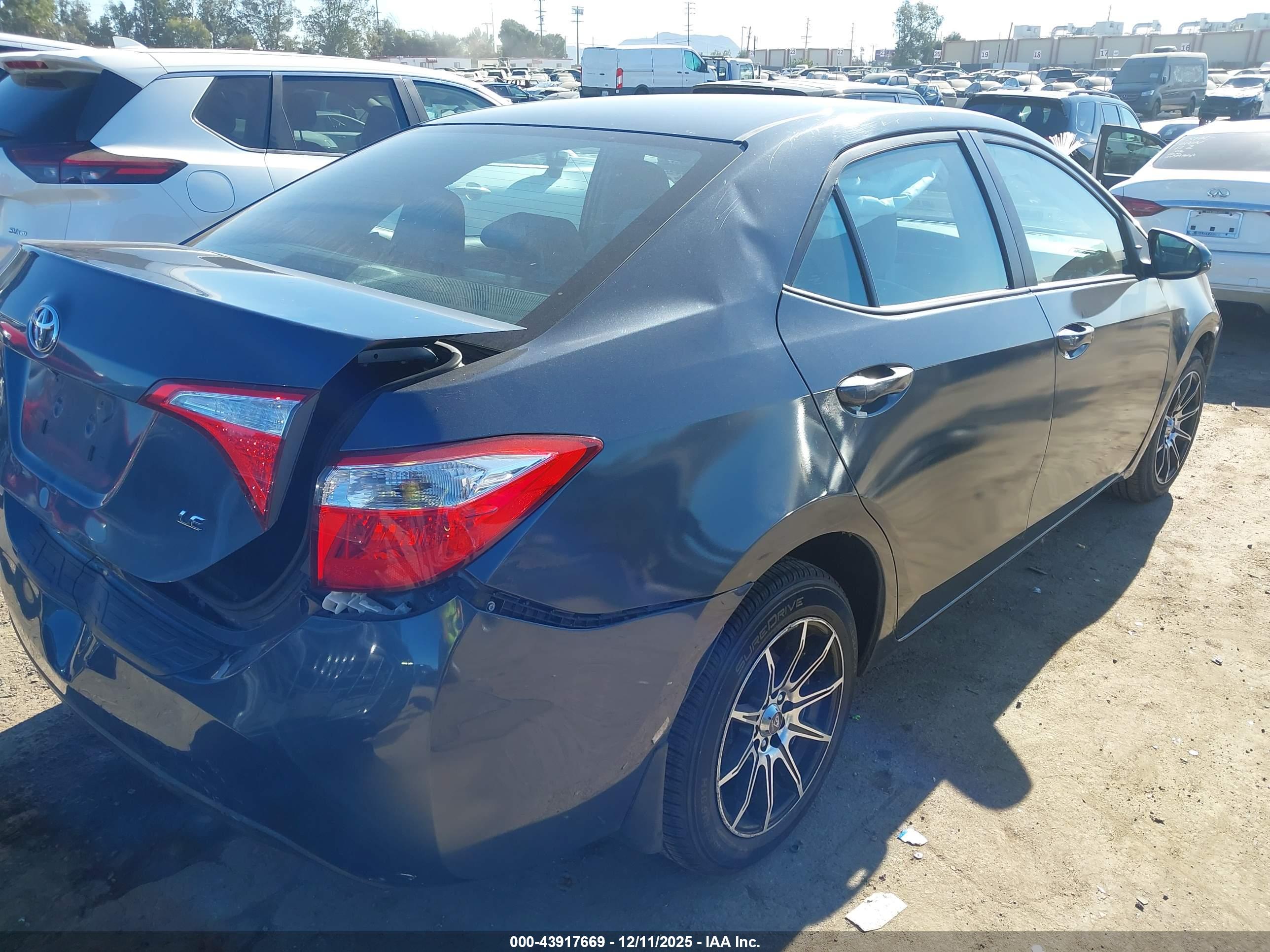 TOYOTA COROLLA image 4