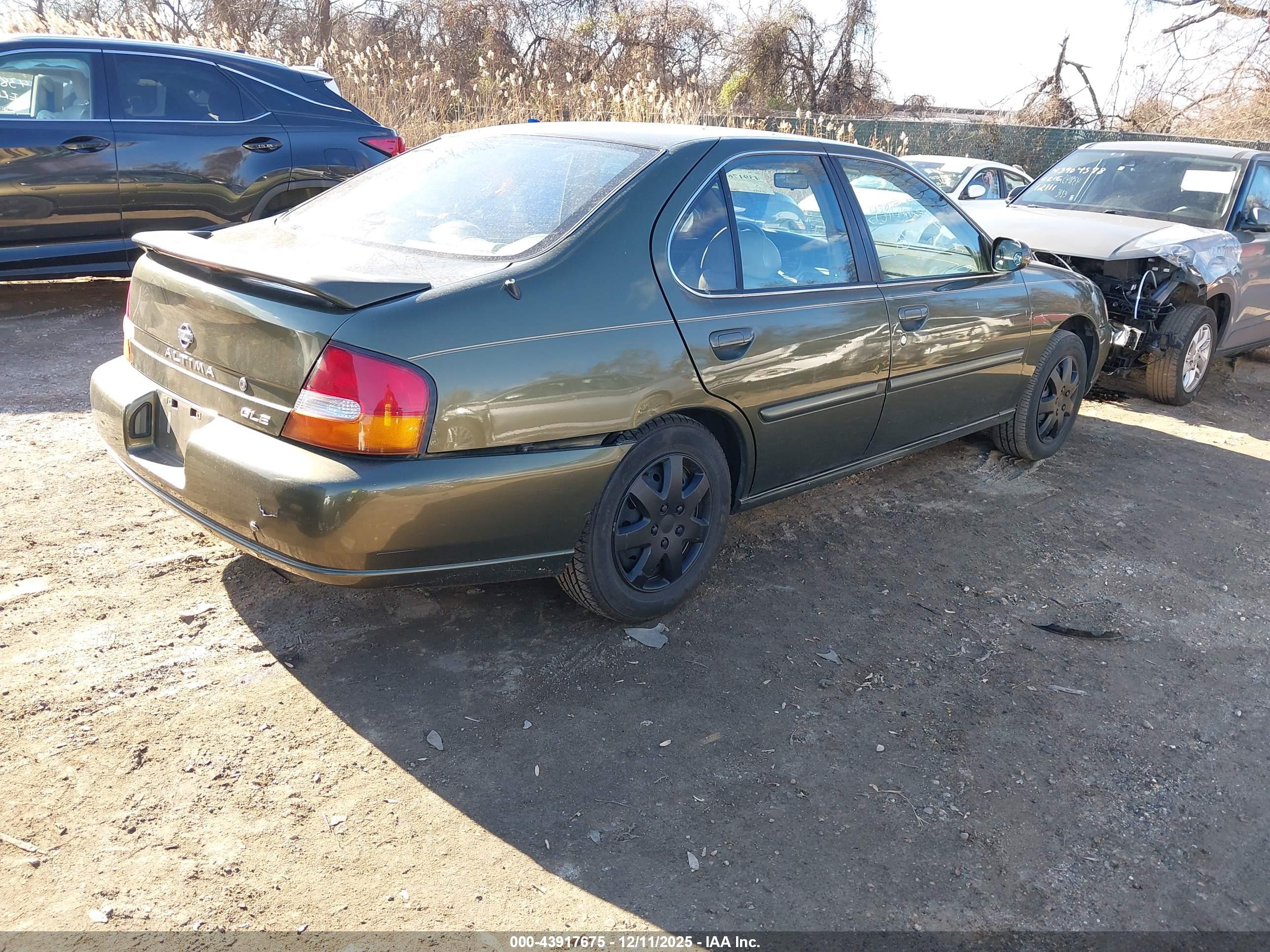 NISSAN ALTIMA image 4