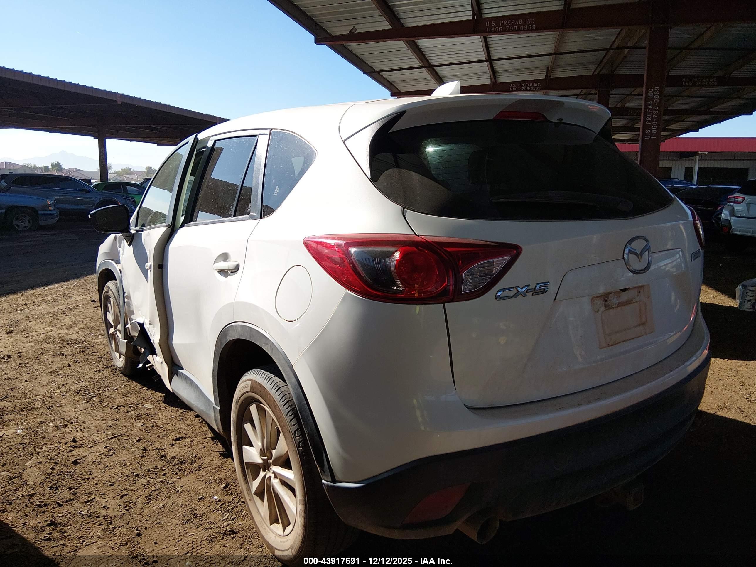 MAZDA CX-5 image 3