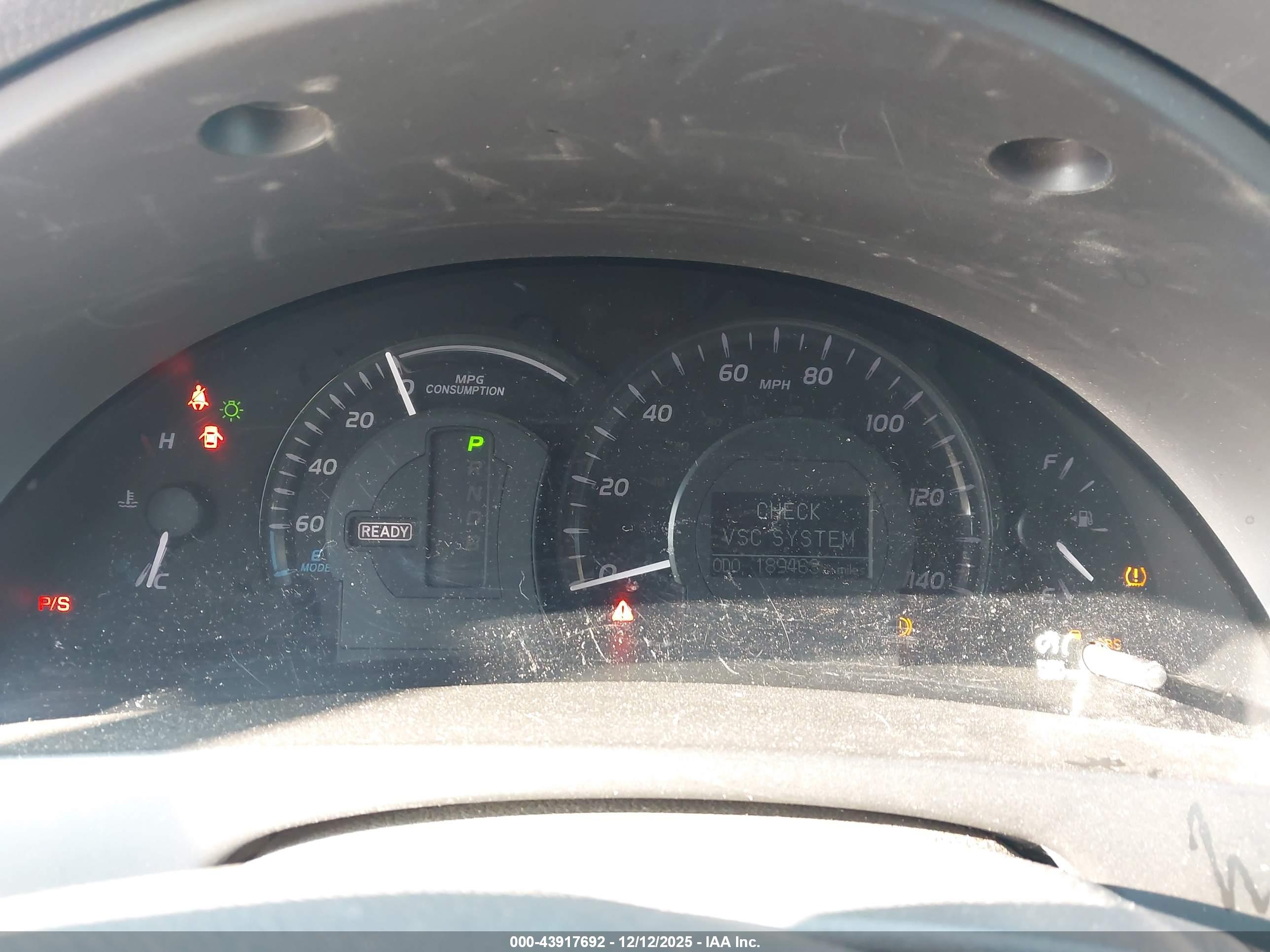 TOYOTA CAMRY image 7