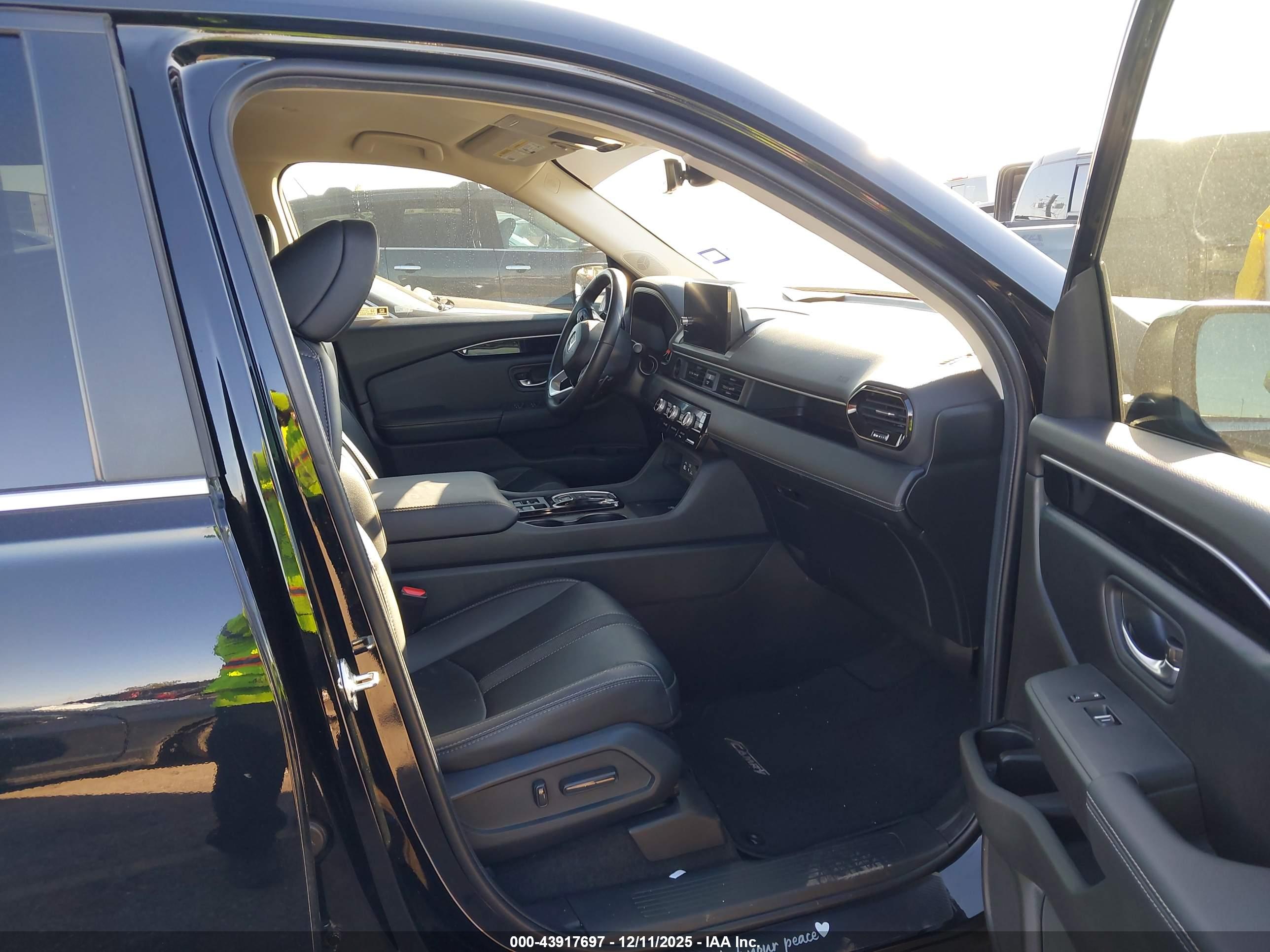 HONDA PILOT image 5