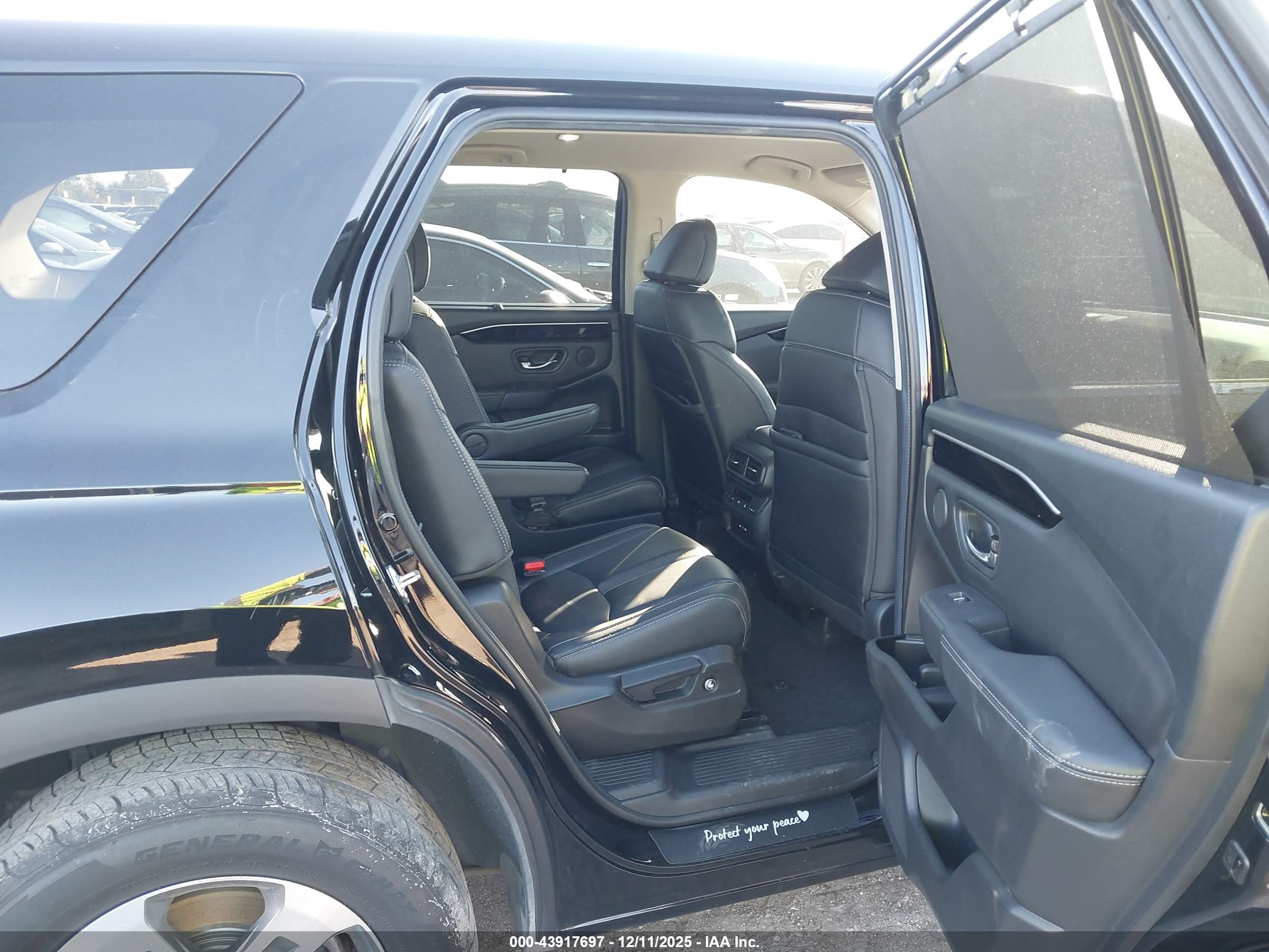 HONDA PILOT image 8