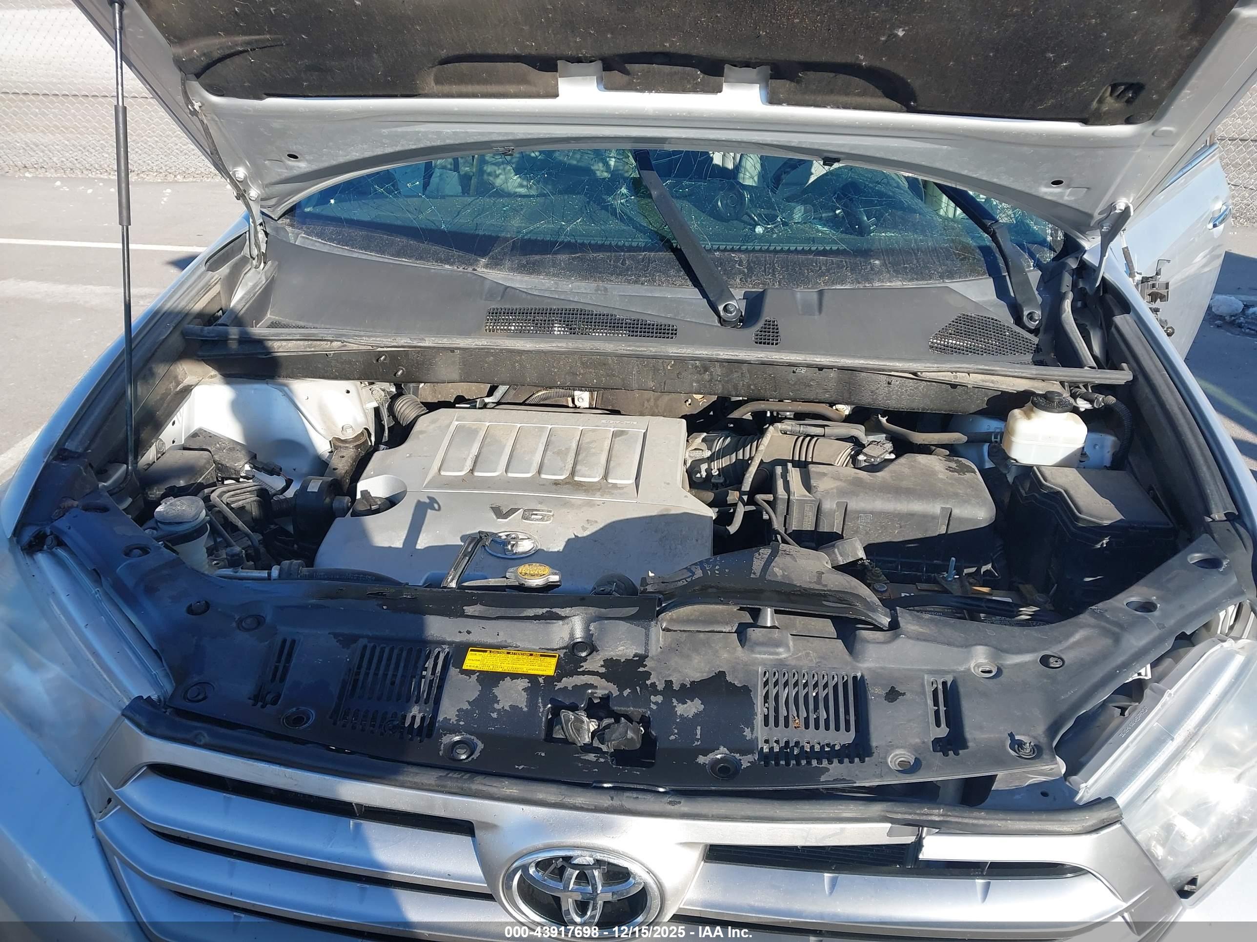 TOYOTA HIGHLANDER image 10