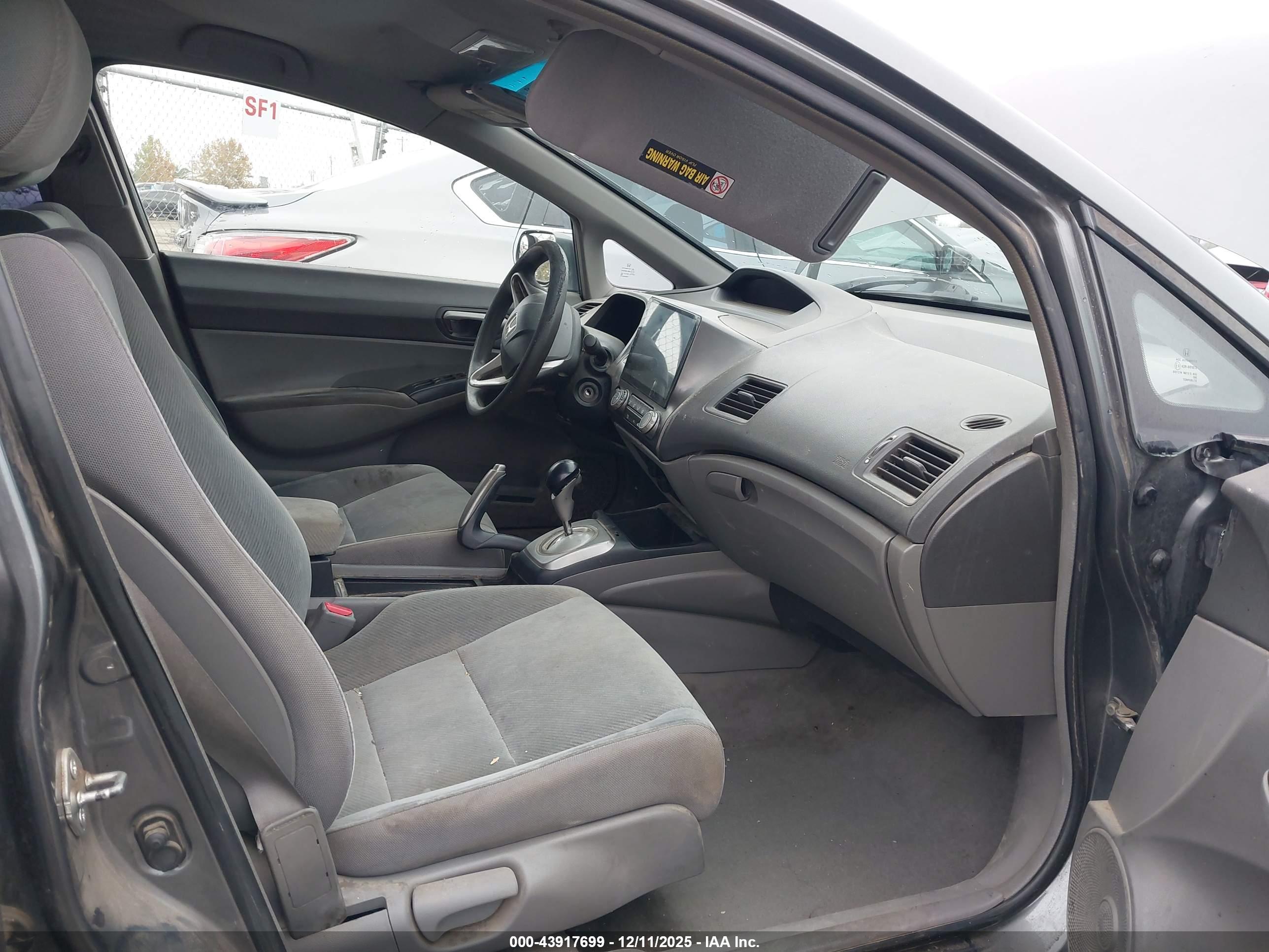 HONDA CIVIC image 5