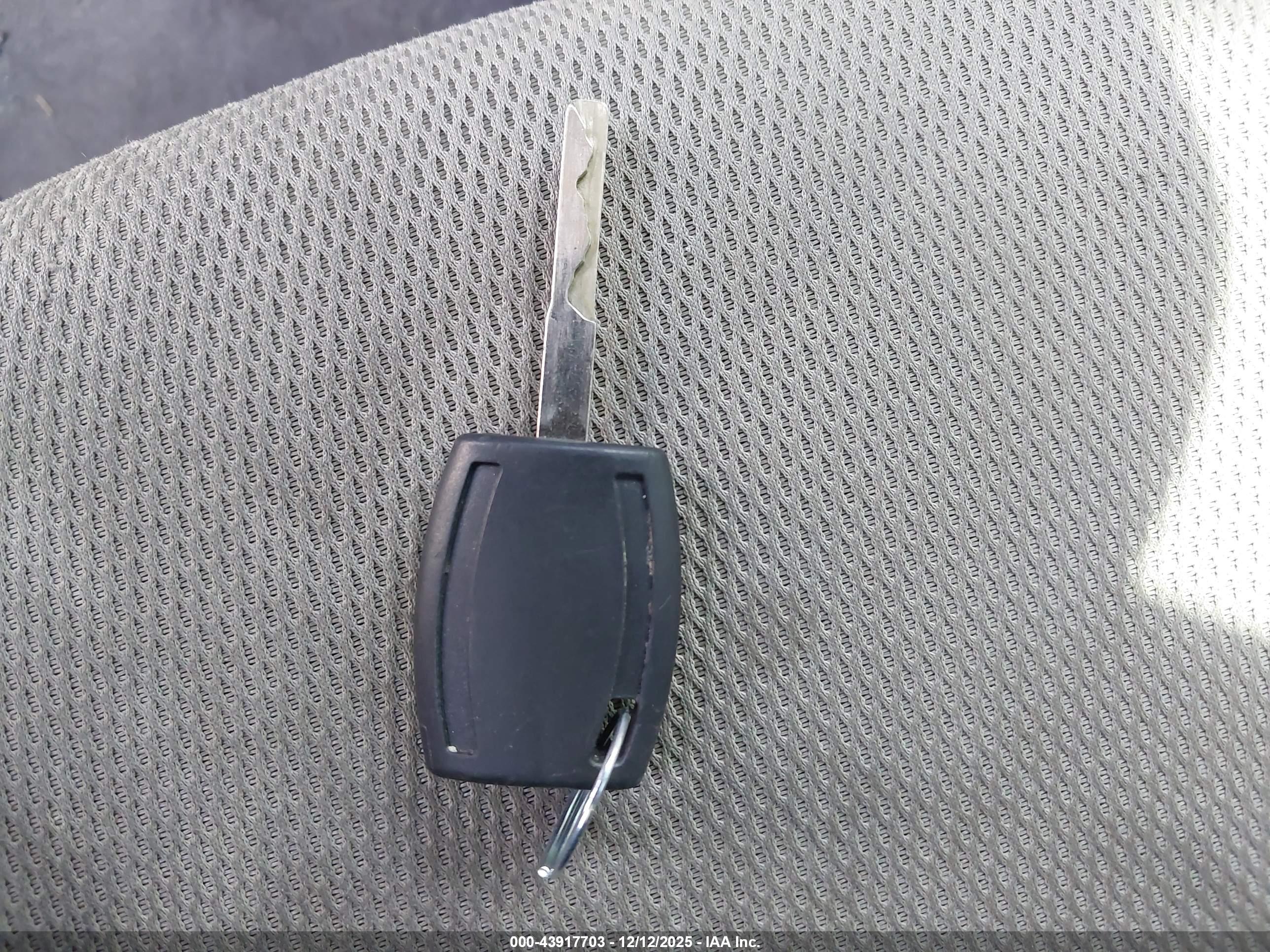 FORD FOCUS image 11