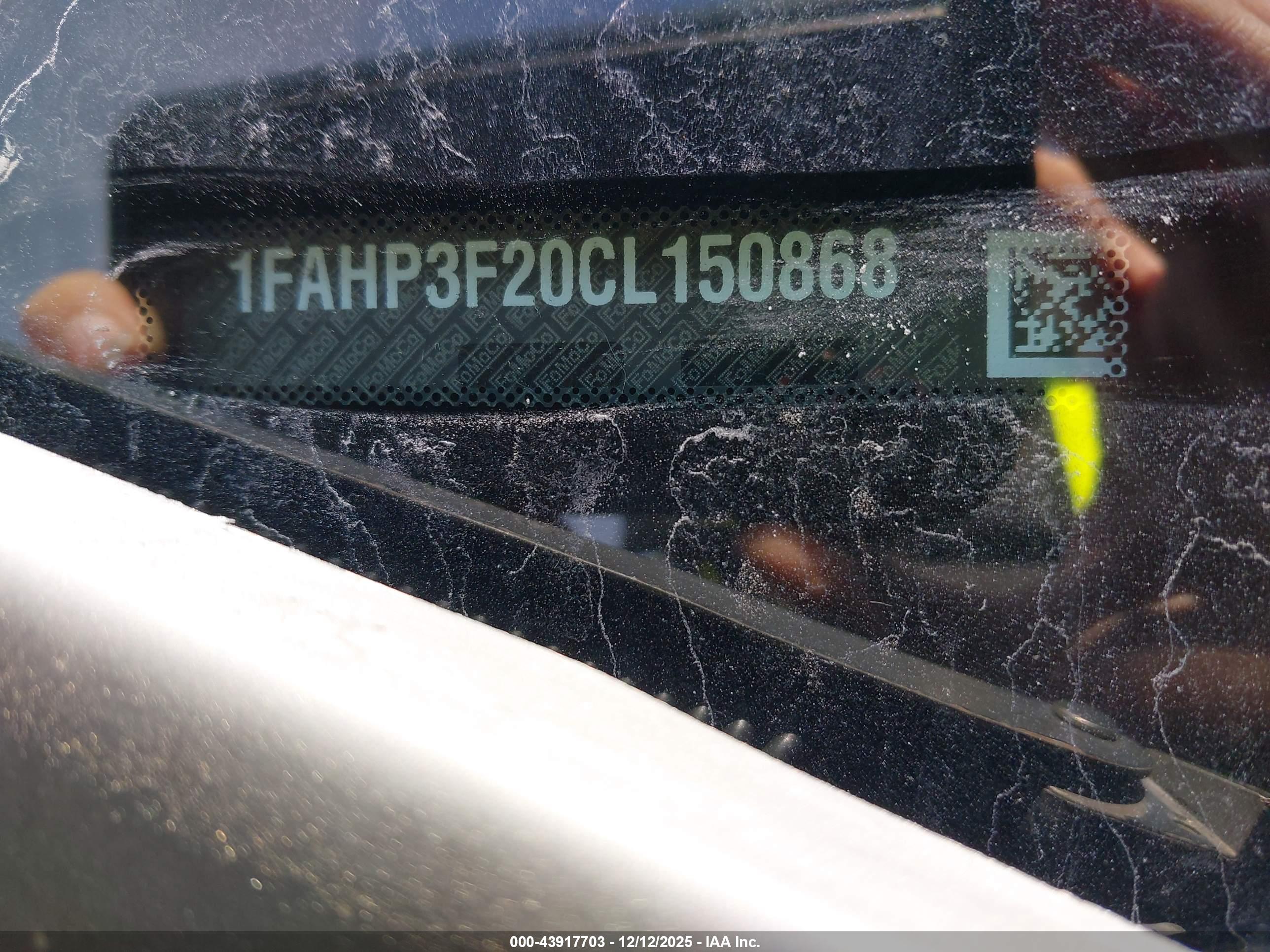 FORD FOCUS image 9