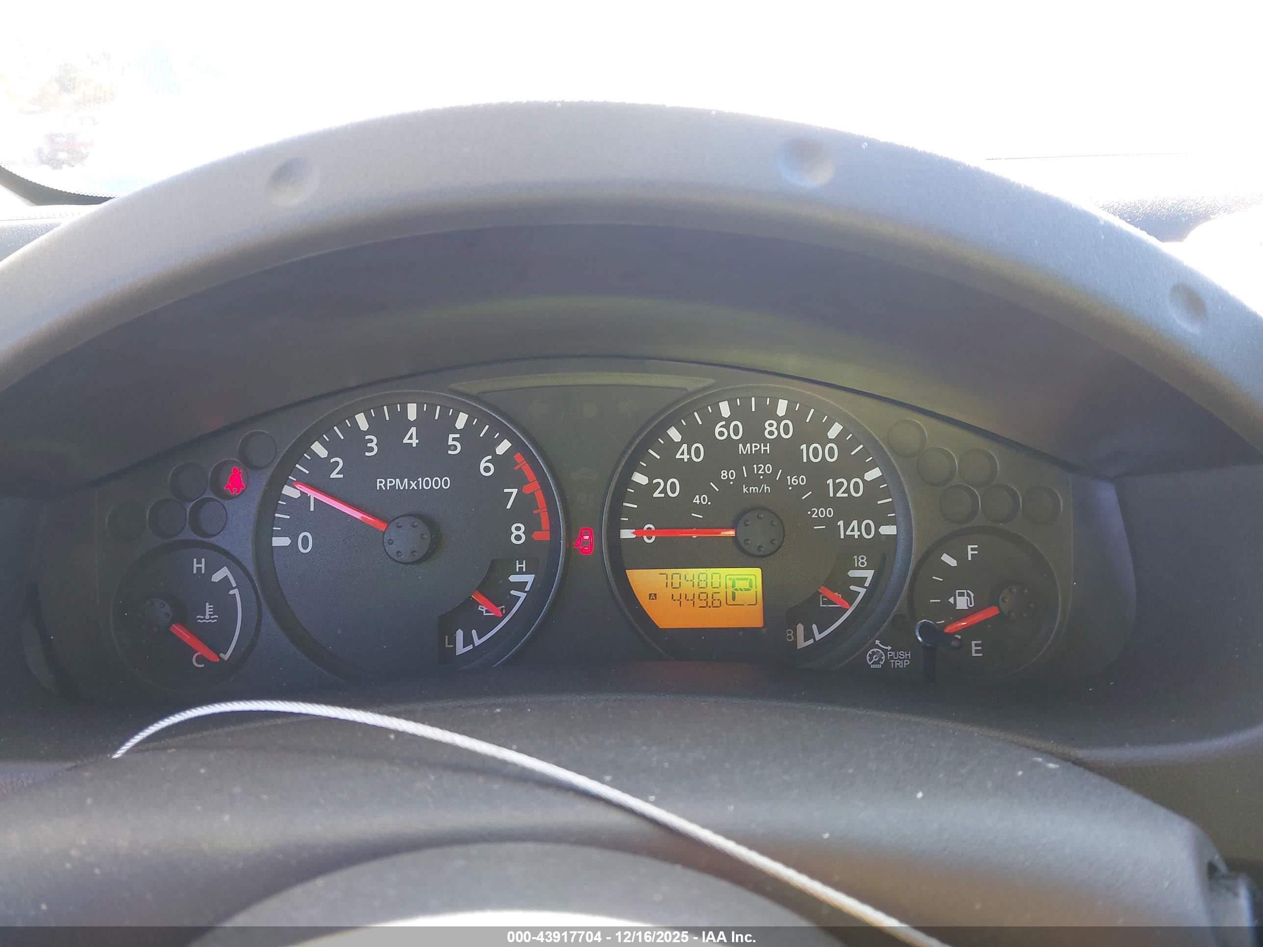 NISSAN FRONTIER image 7