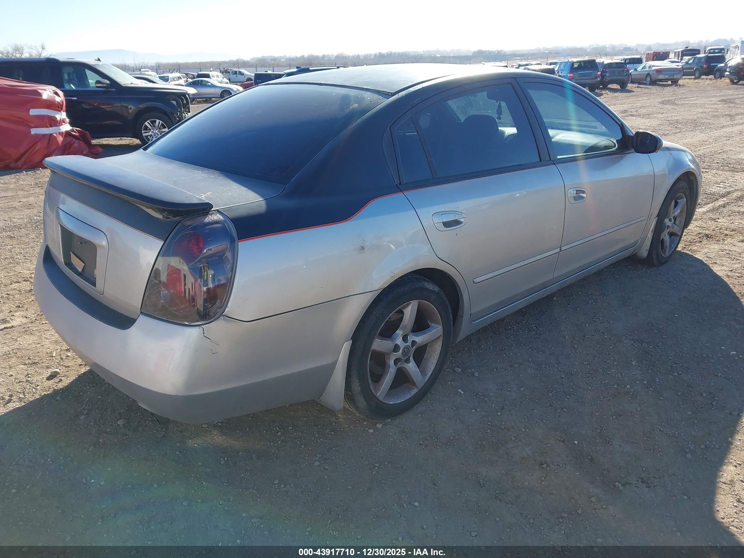 NISSAN ALTIMA image 4