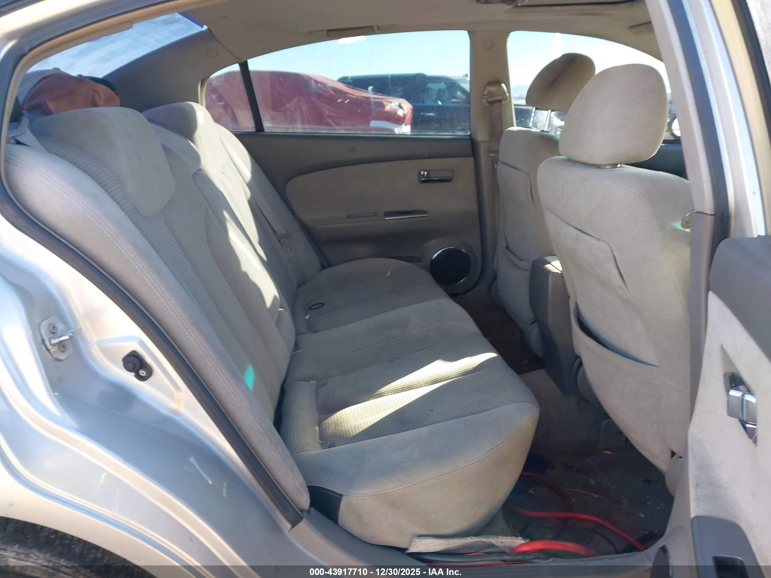 NISSAN ALTIMA image 8