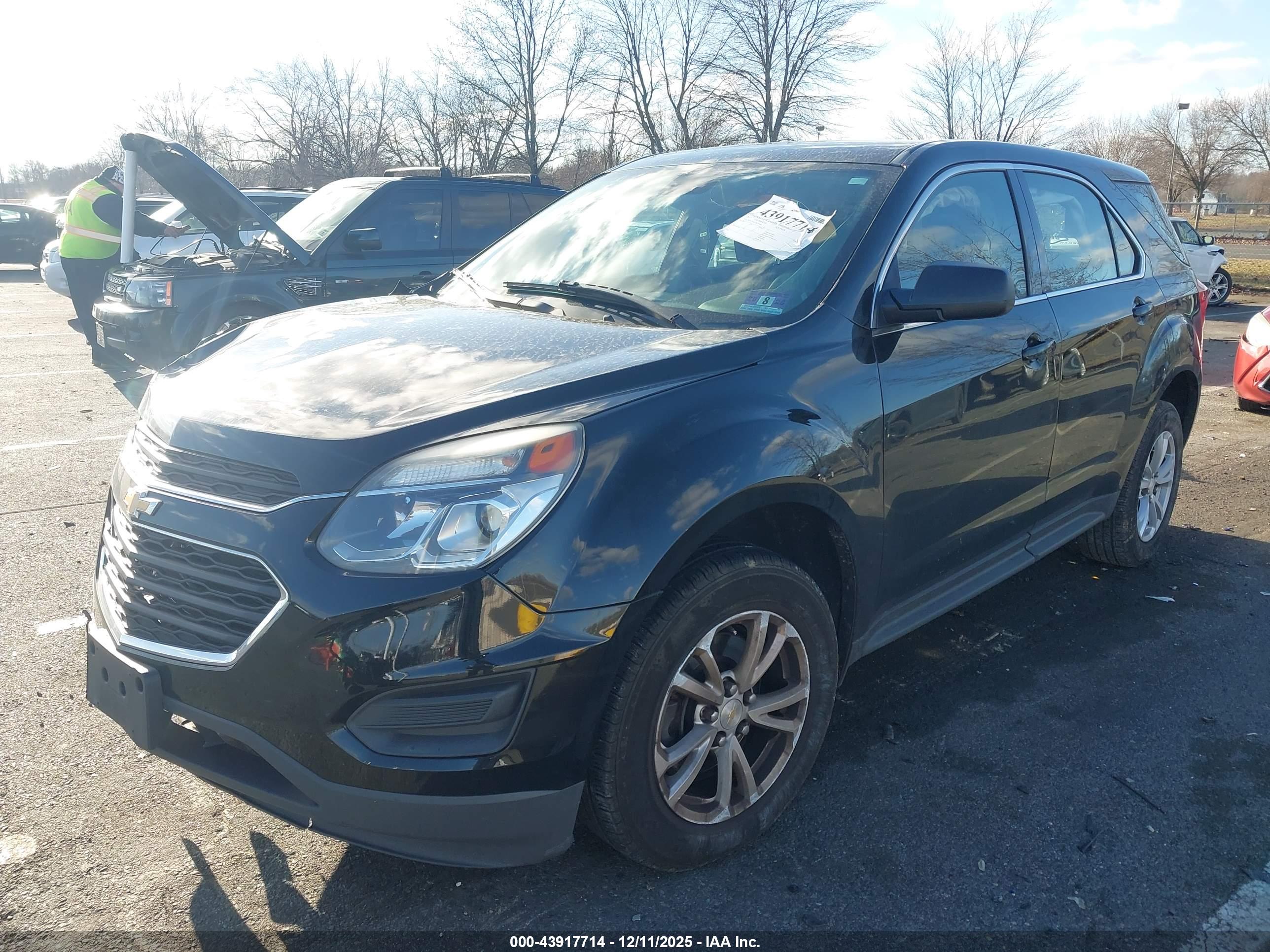 CHEVROLET EQUINOX image 2