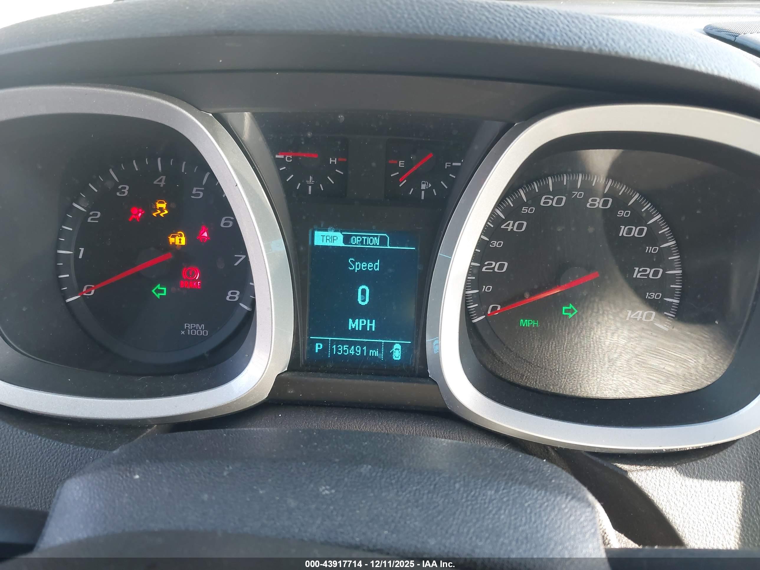 CHEVROLET EQUINOX image 7