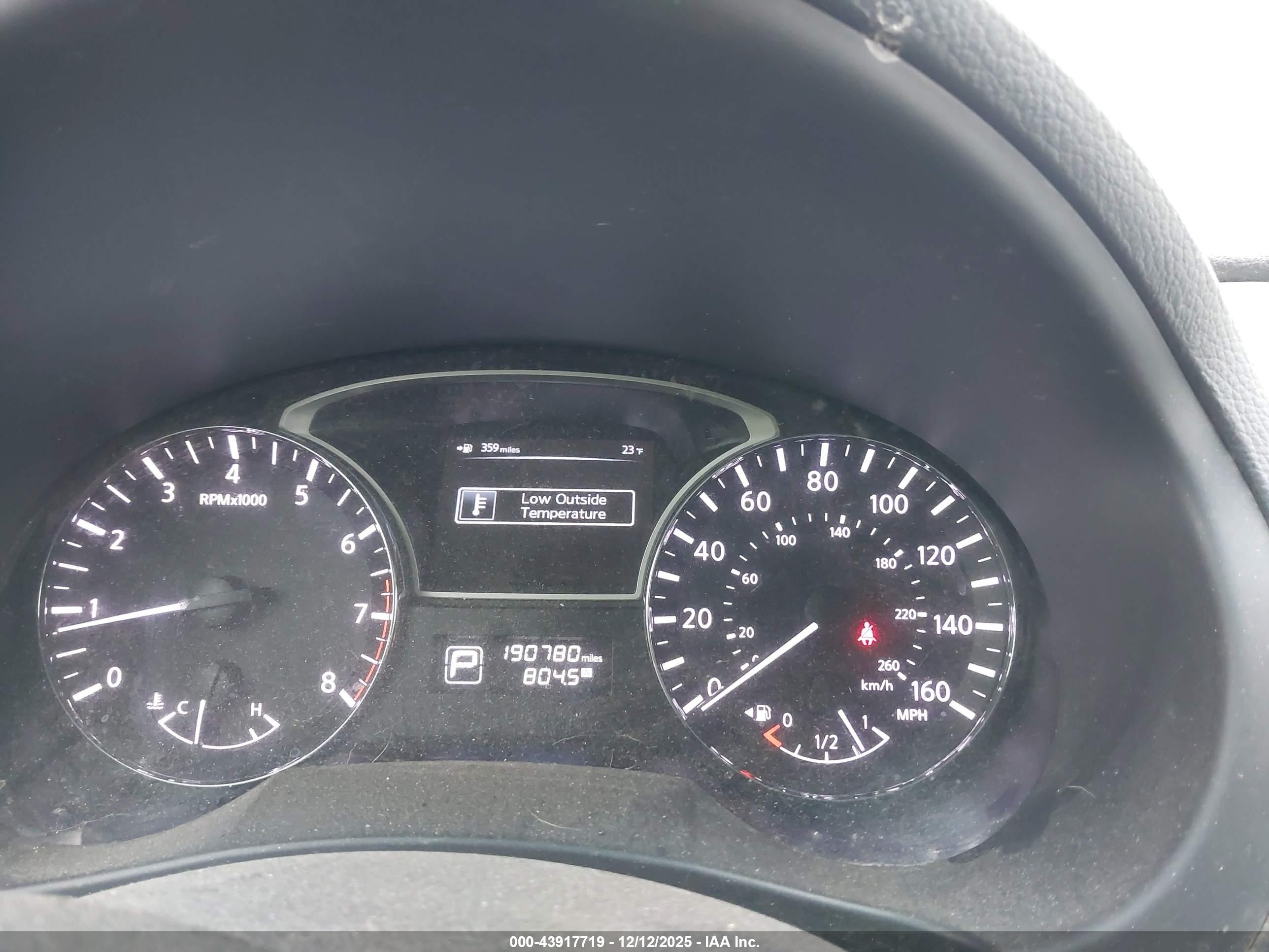 NISSAN ALTIMA image 7