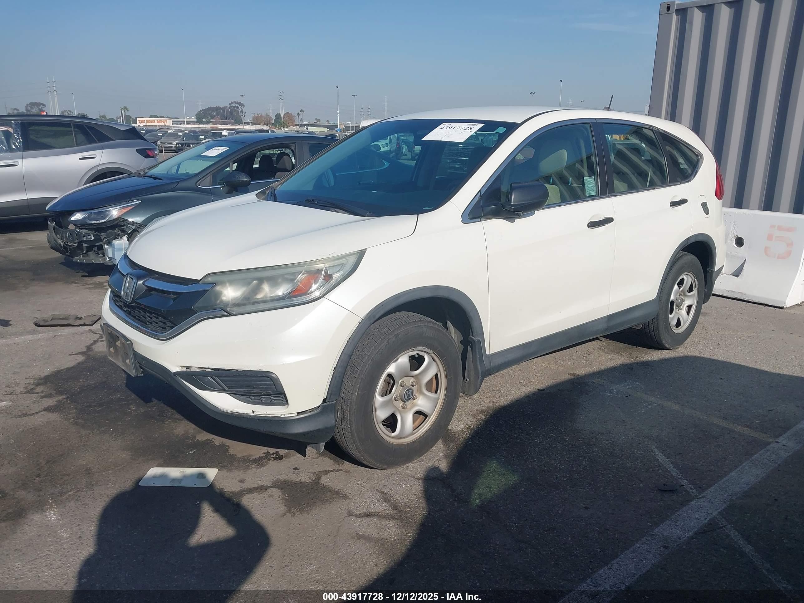 HONDA CR-V image 2