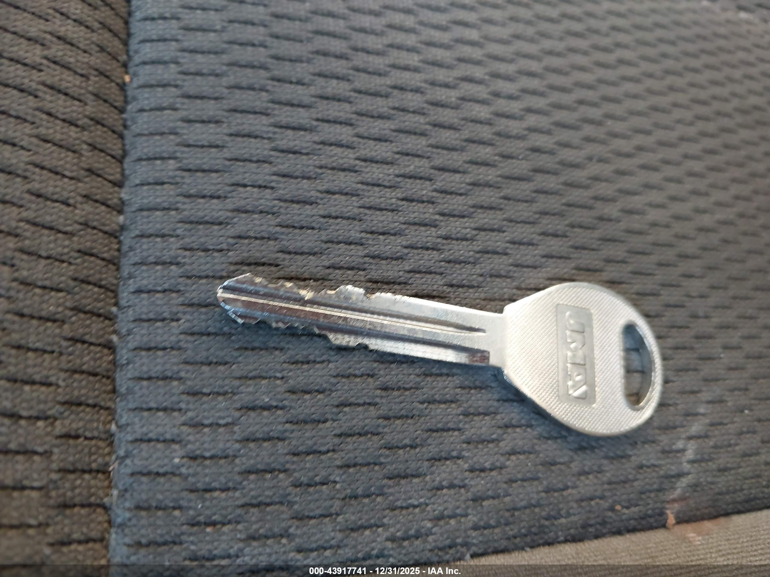 NISSAN FRONTIER image 11