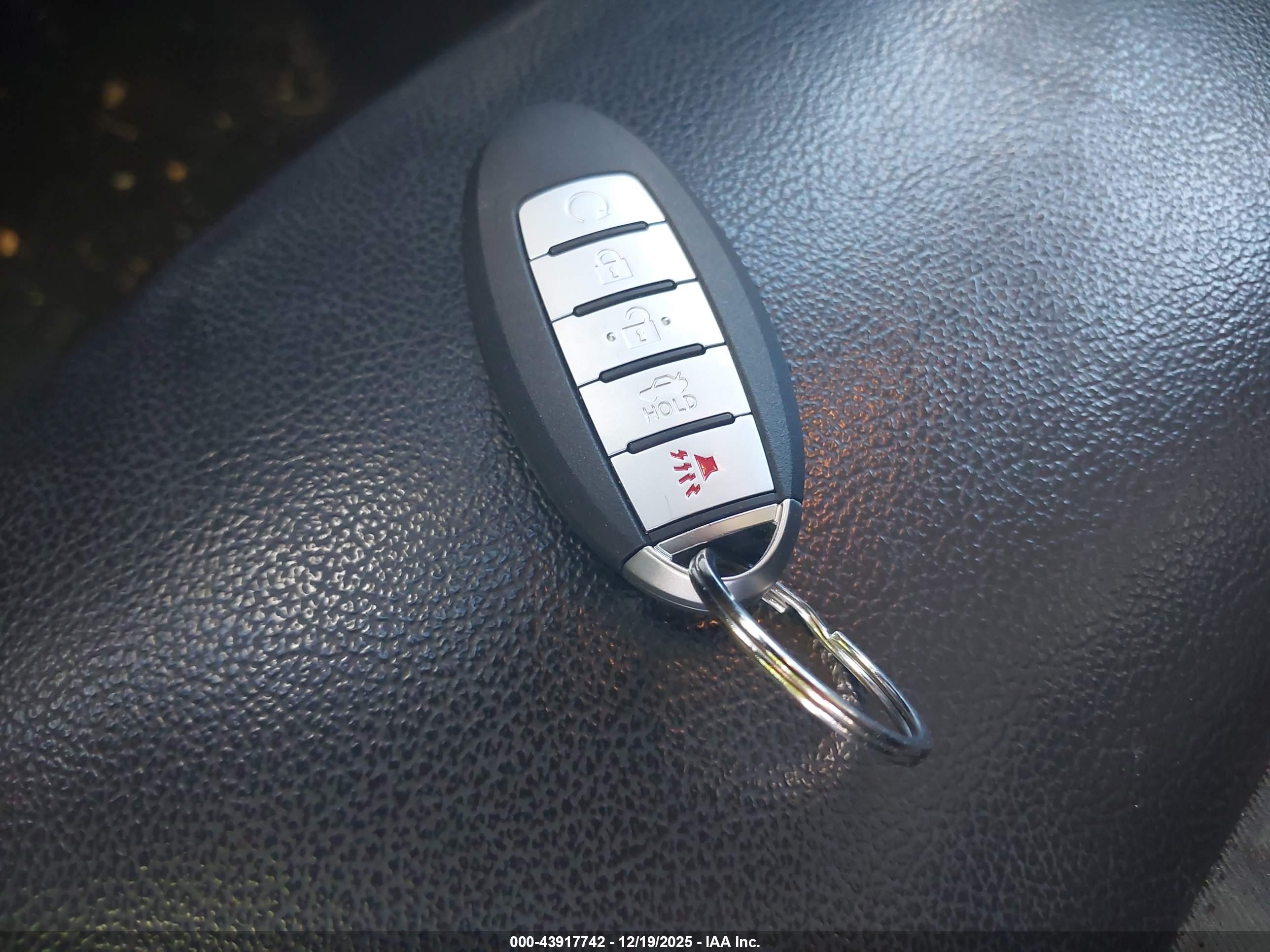 NISSAN ALTIMA image 11