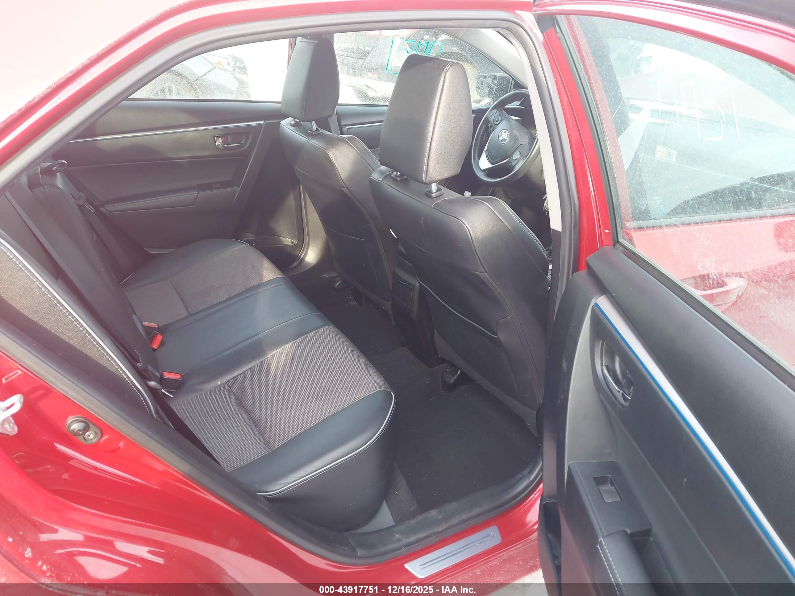 TOYOTA COROLLA image 8