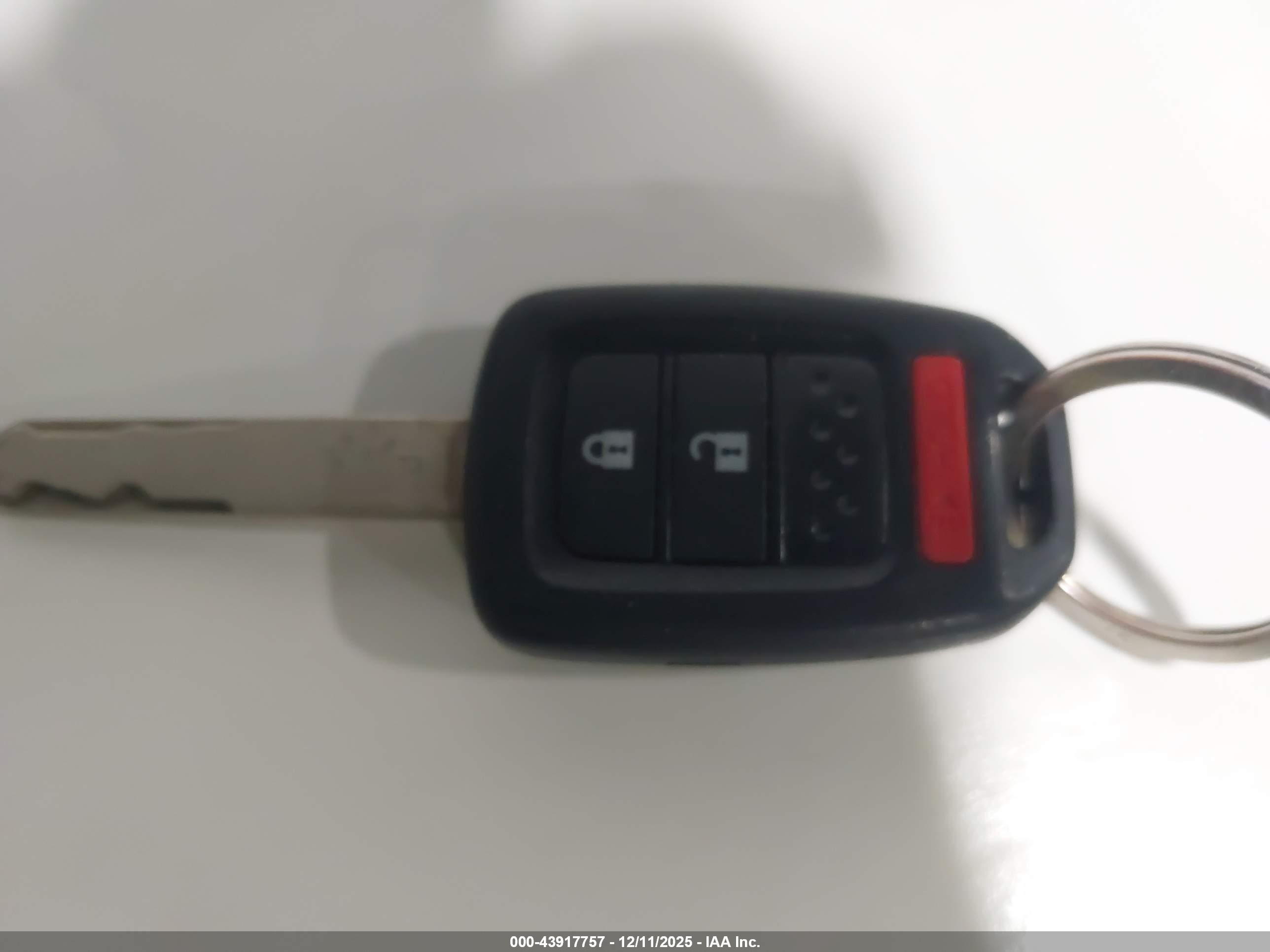HONDA CR-V image 11
