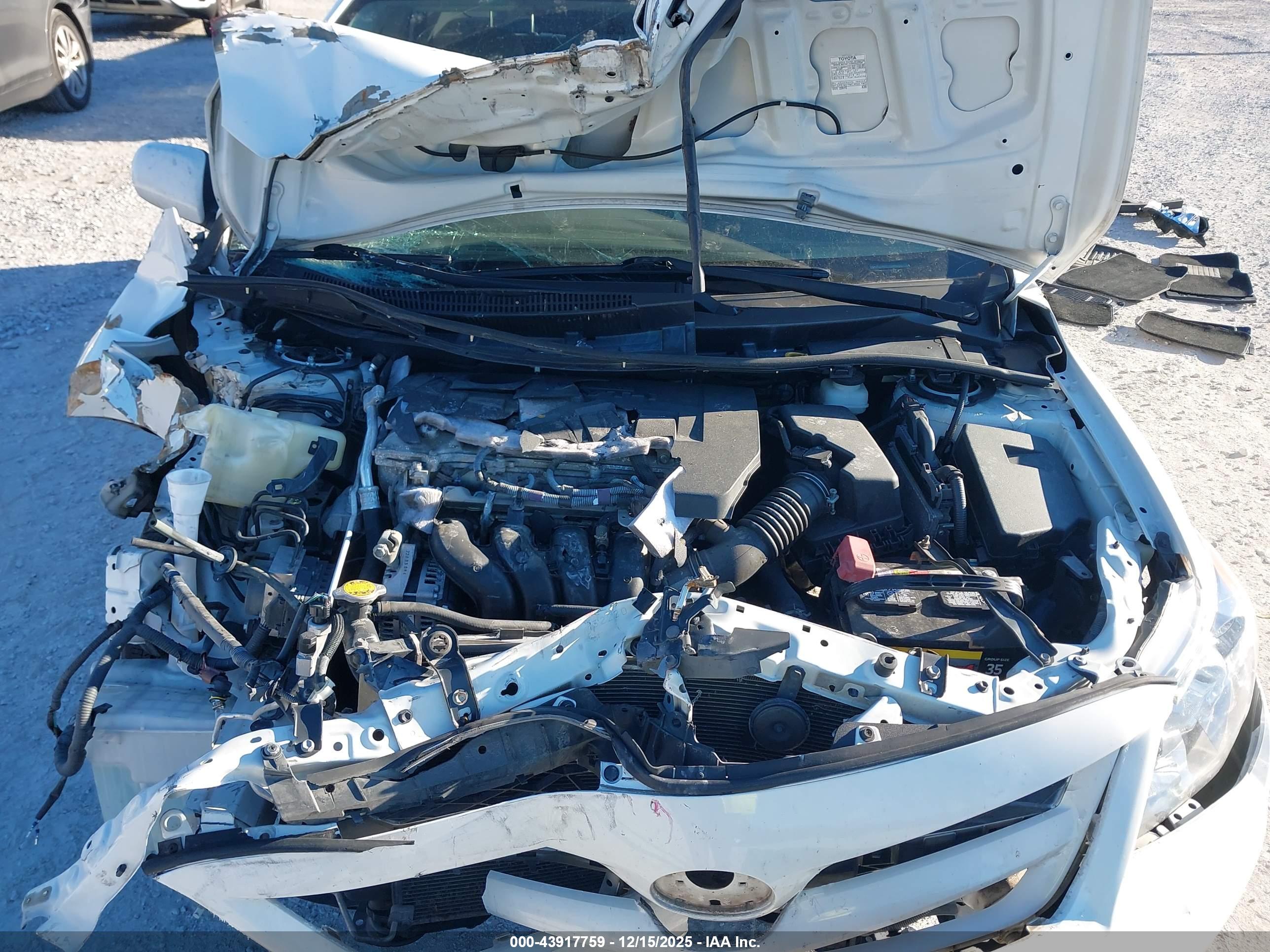 TOYOTA COROLLA image 10