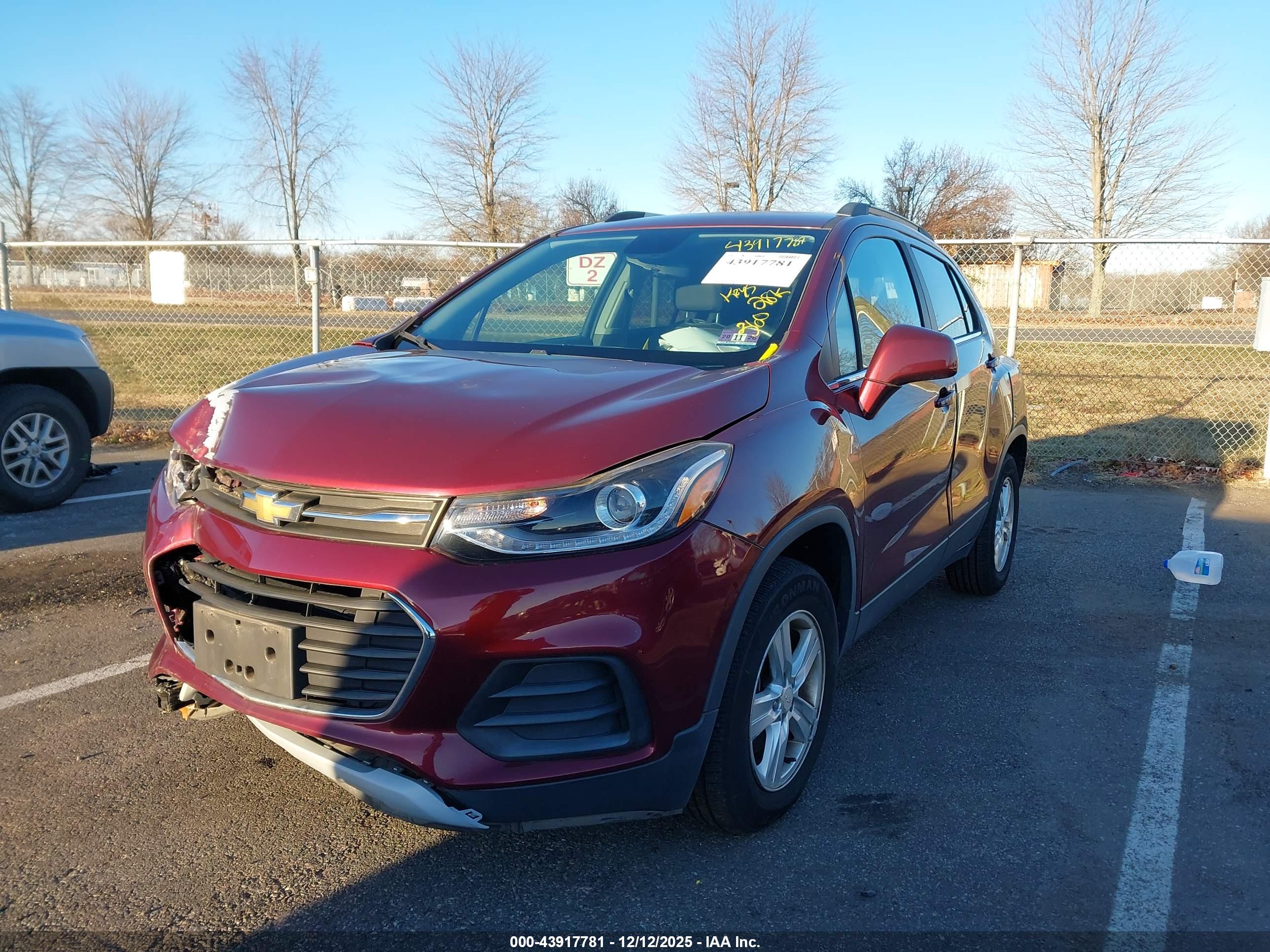CHEVROLET TRAX image 2