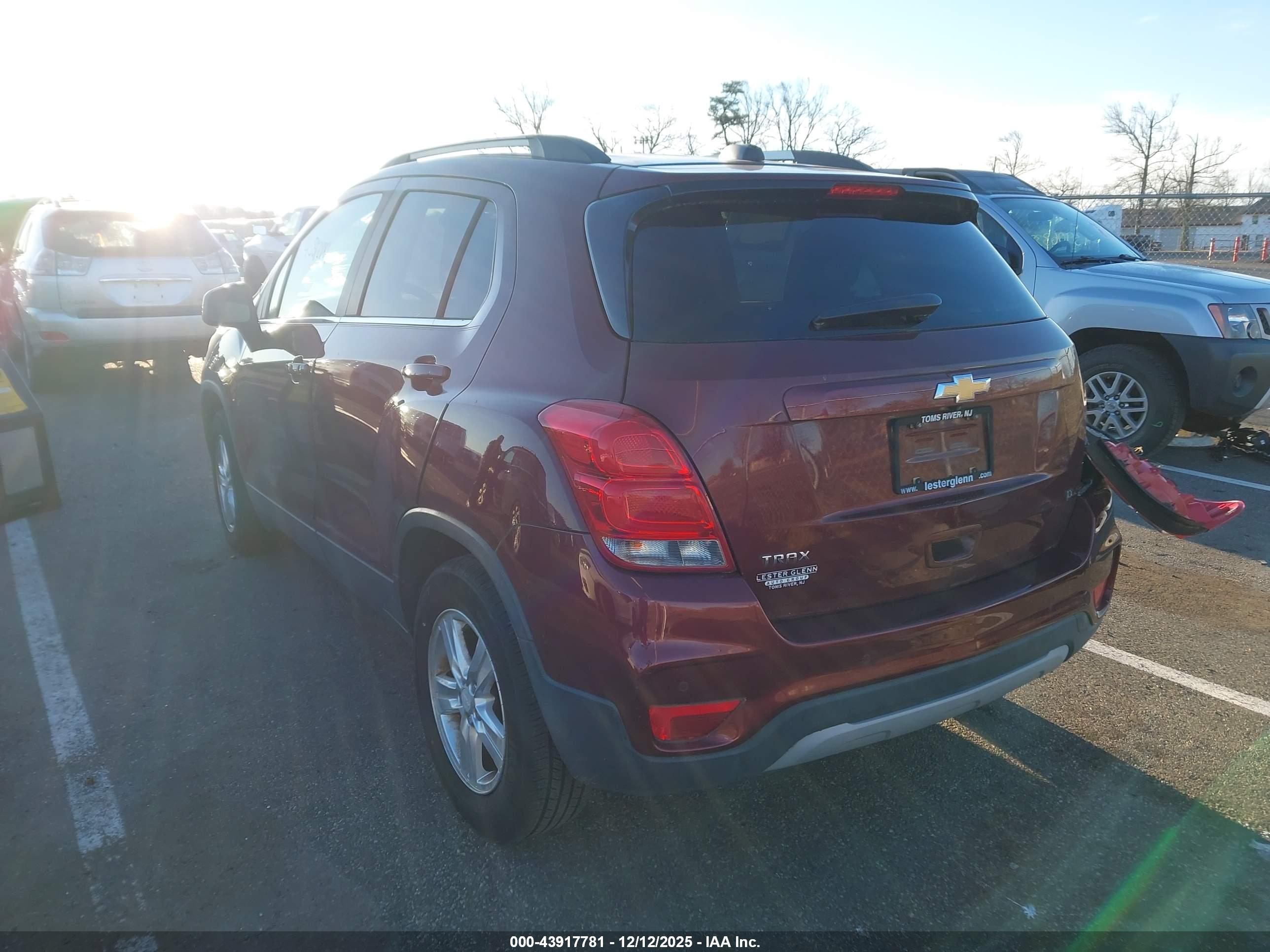 CHEVROLET TRAX image 3