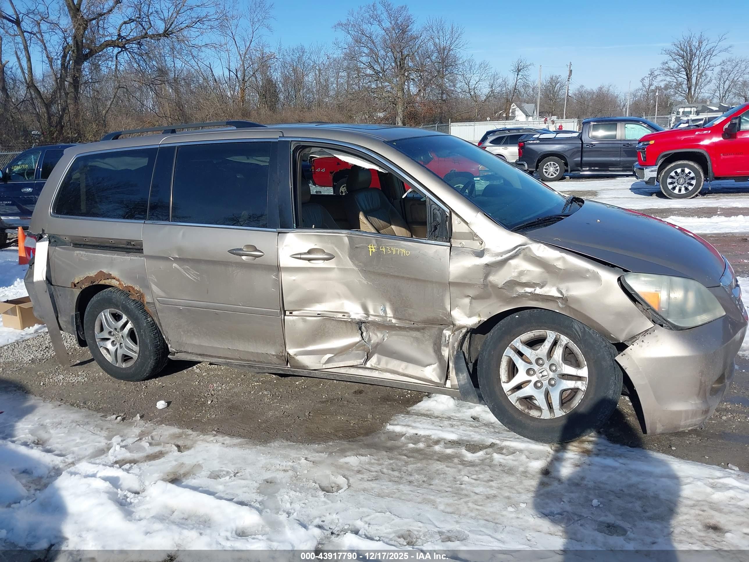 HONDA ODYSSEY image 6