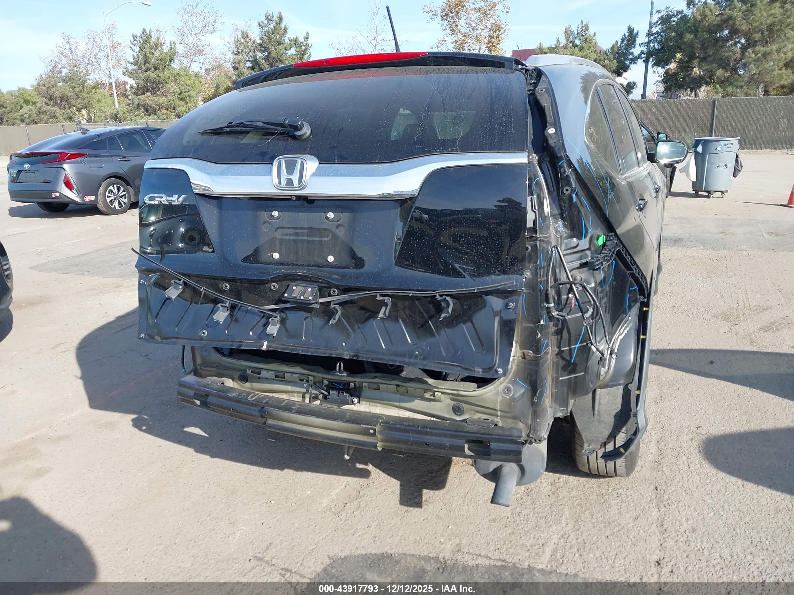 HONDA CR-V image 6