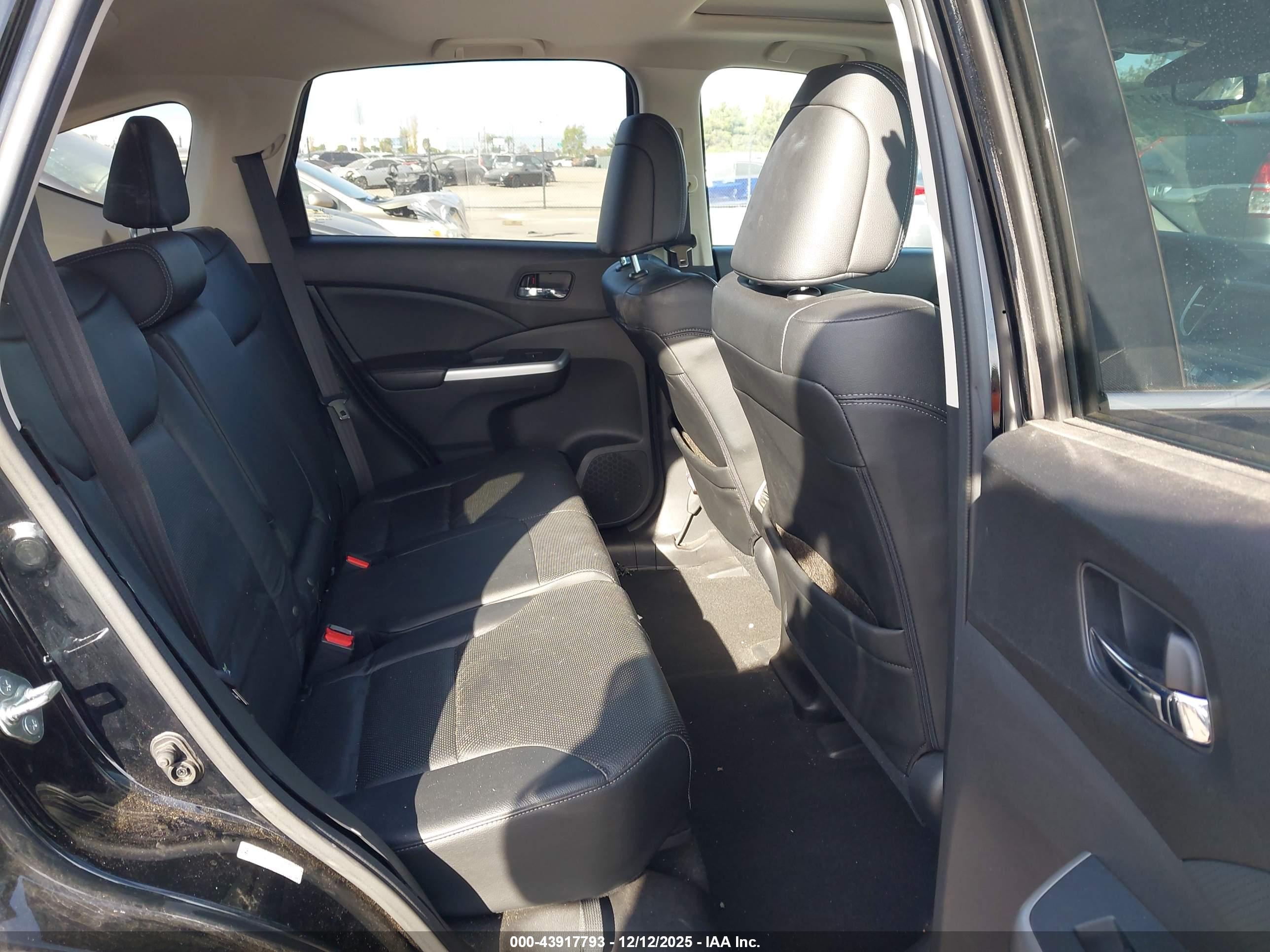 HONDA CR-V image 8