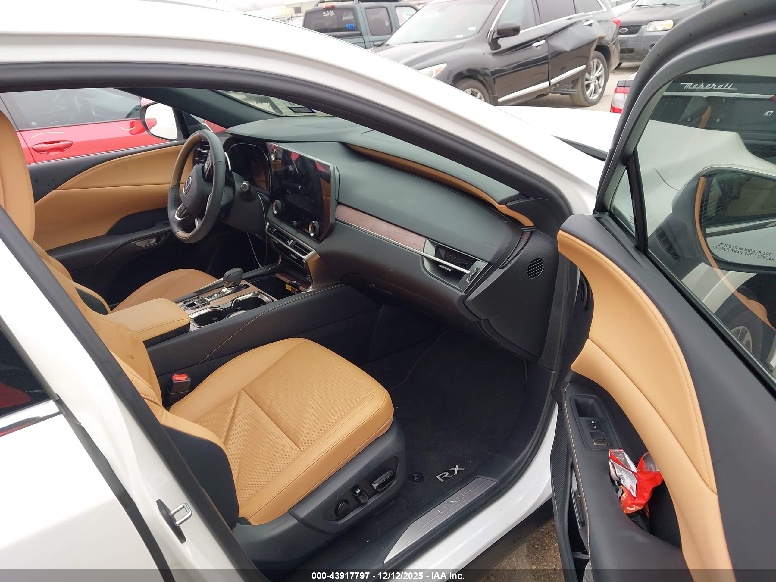 LEXUS RX image 5