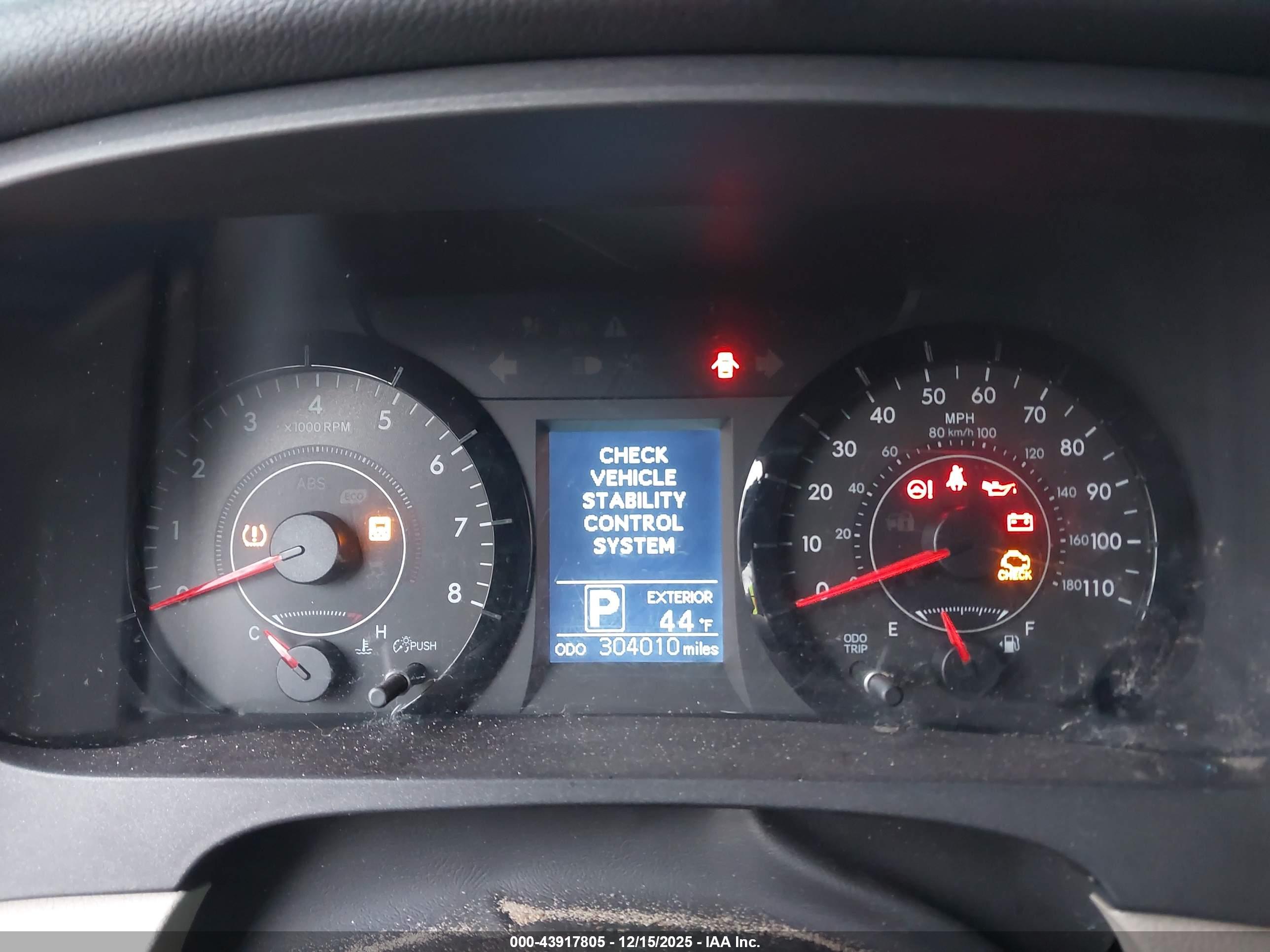 TOYOTA SIENNA image 7