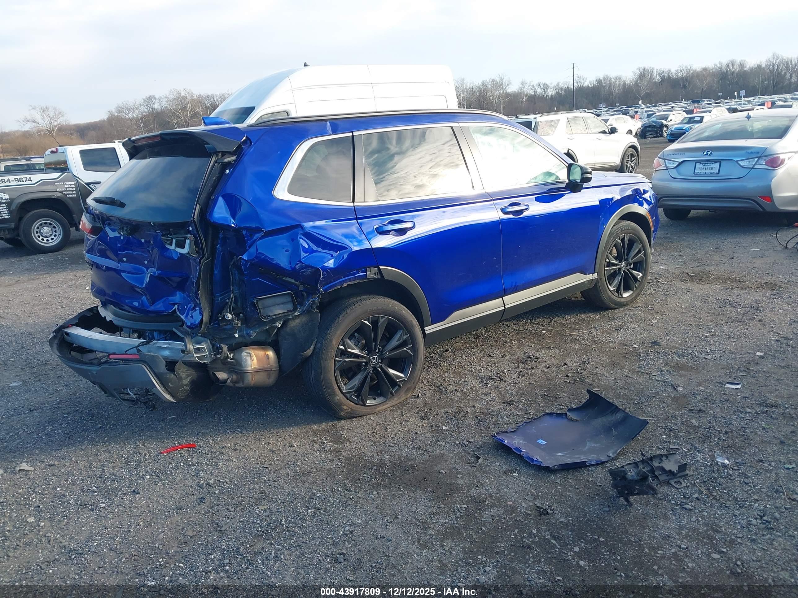 HONDA CR-V image 4