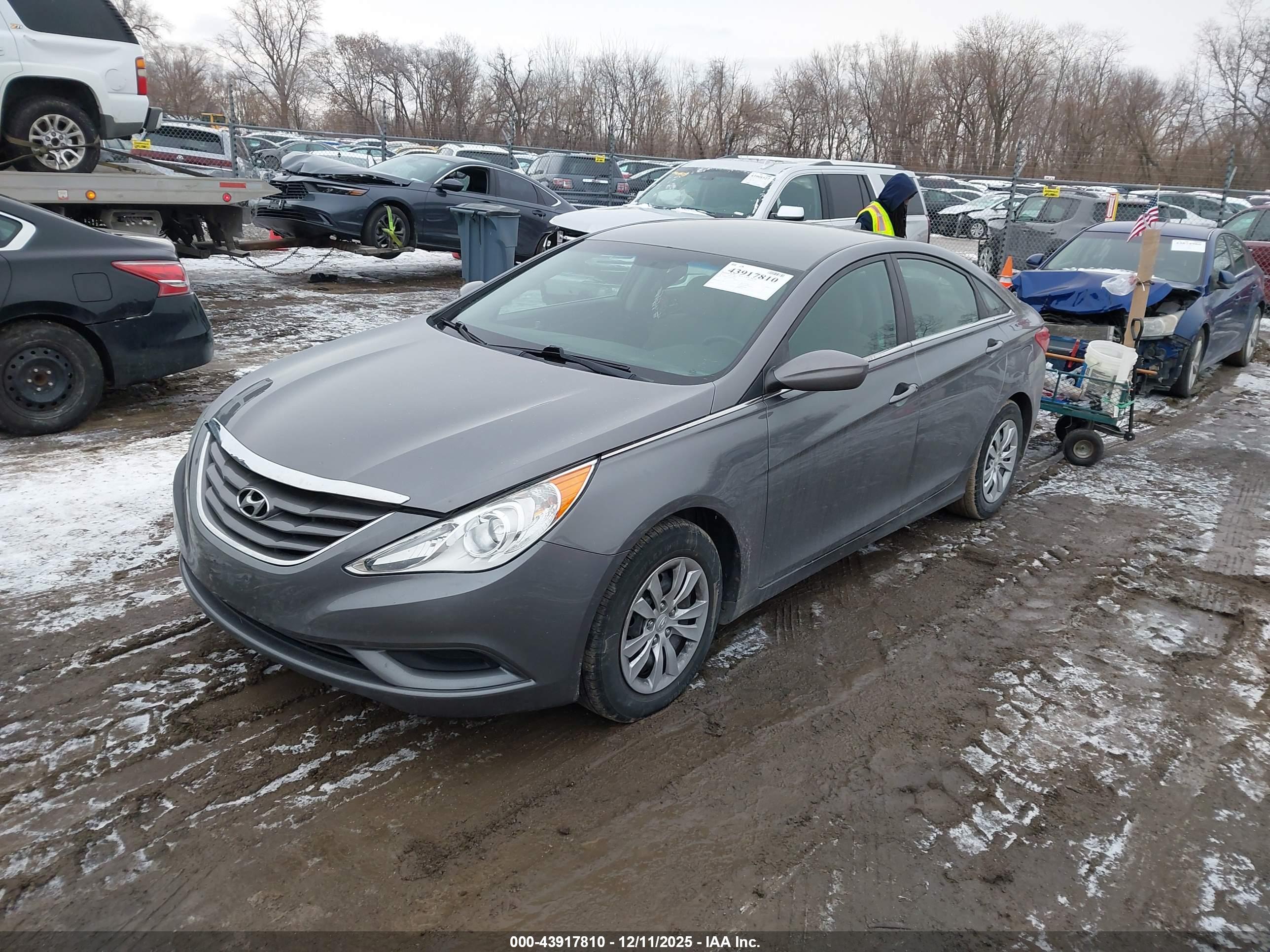HYUNDAI SONATA image 2
