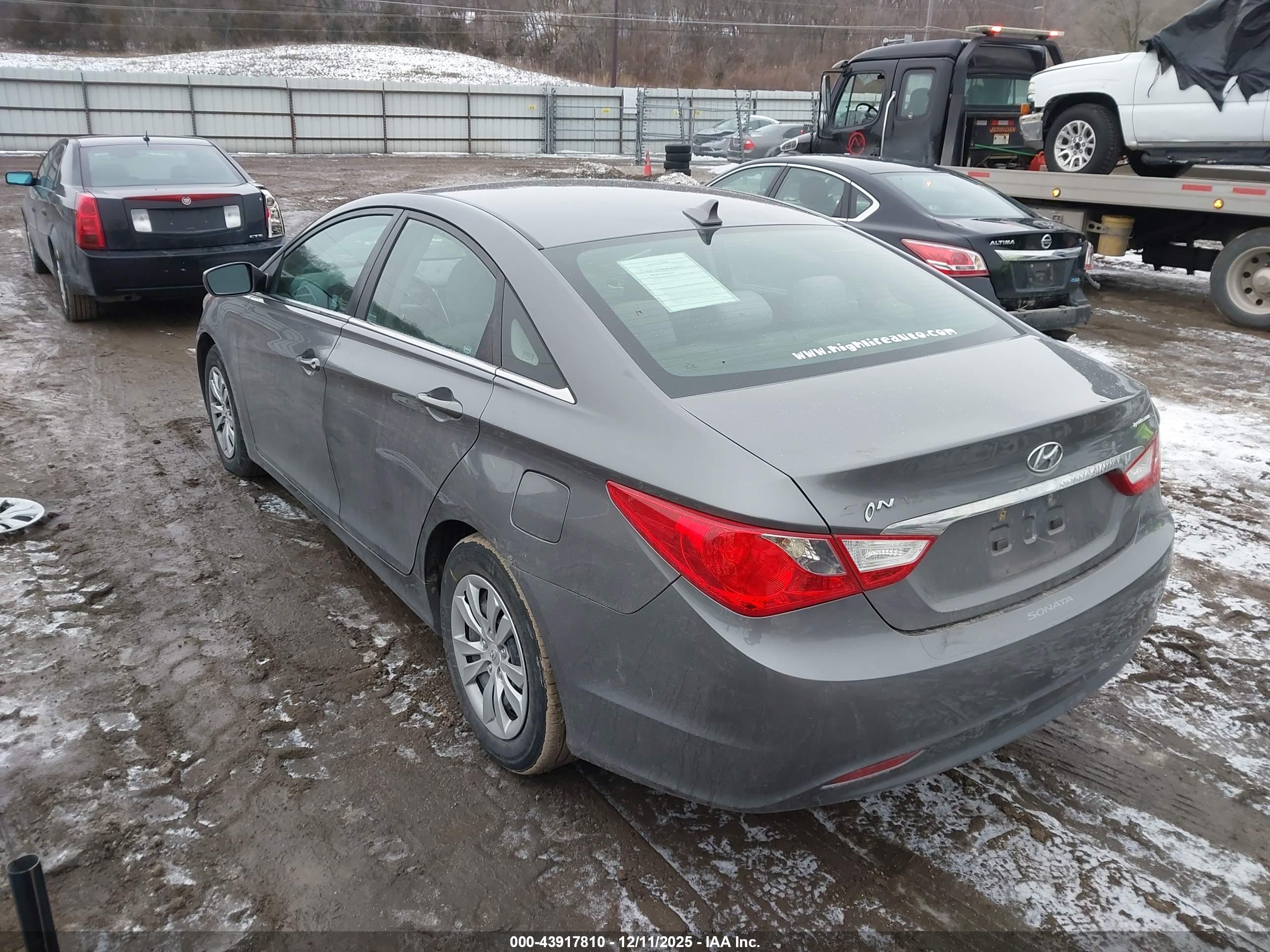 HYUNDAI SONATA image 3