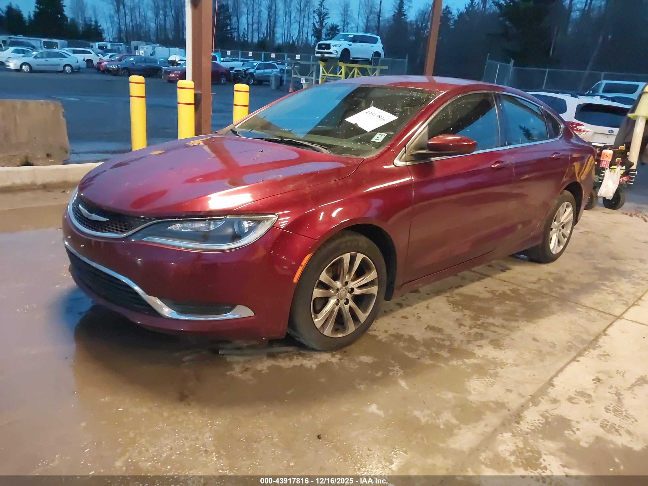 CHRYSLER 200 image 2